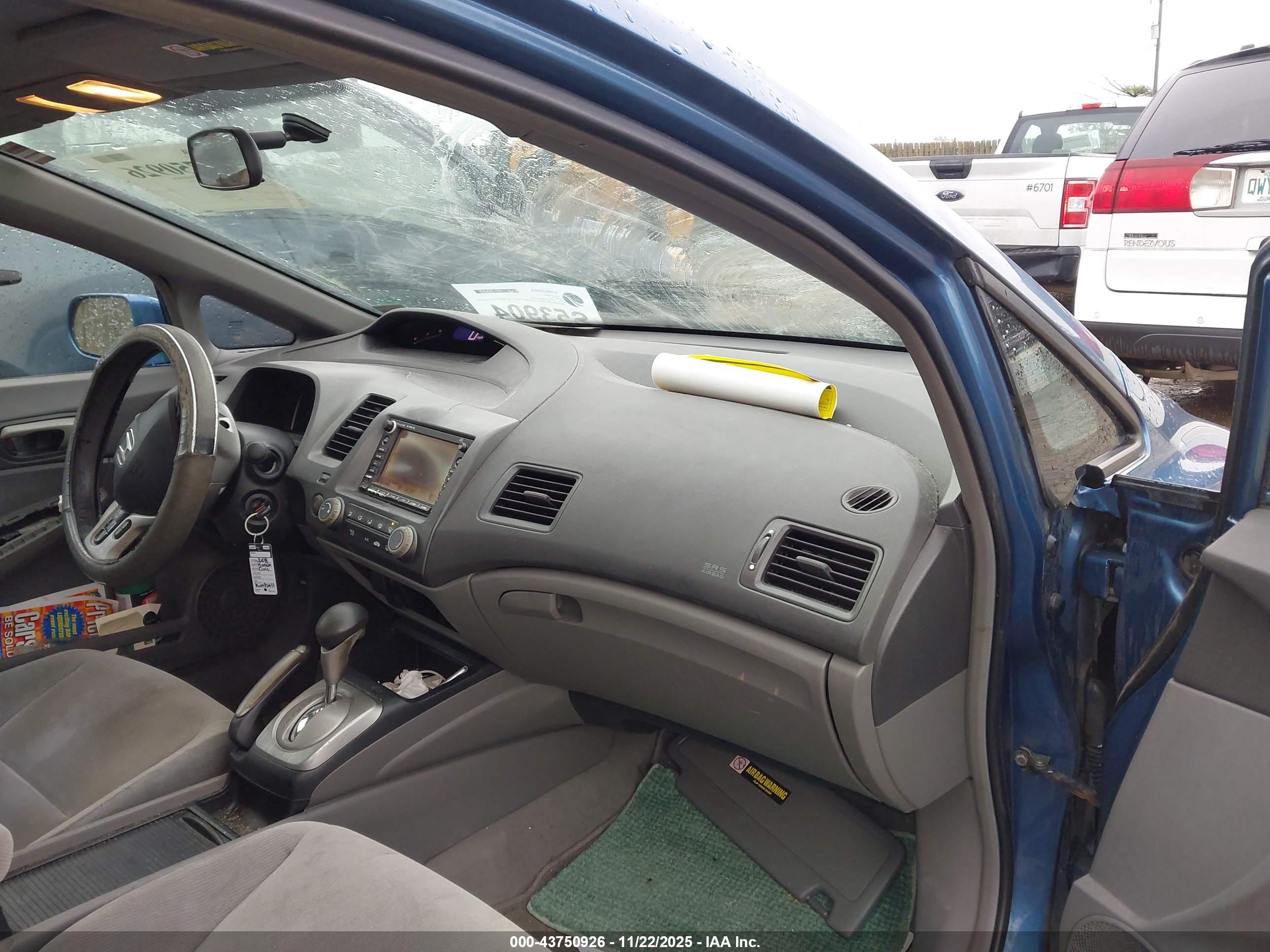HONDA CIVIC image 5