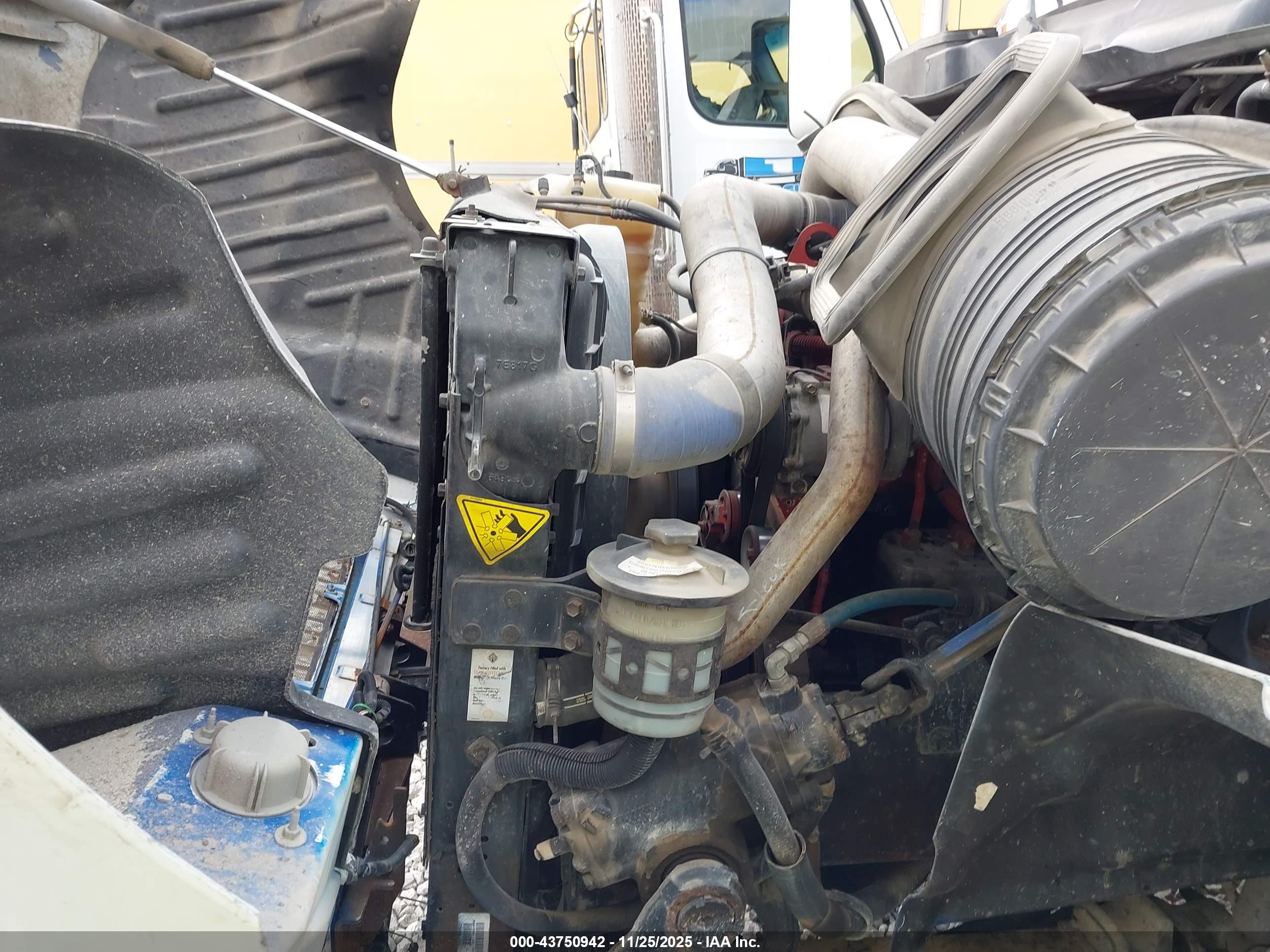 INTERNATIONAL 8000 image 10
