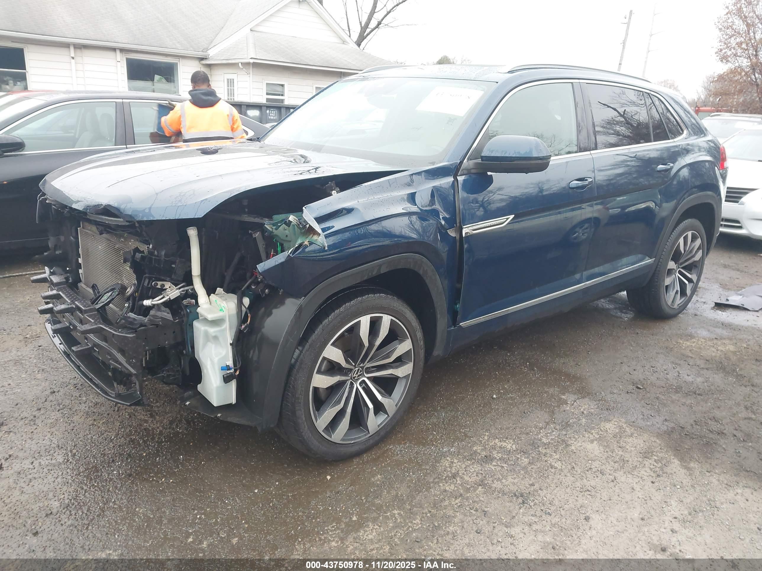 VOLKSWAGEN ATLAS image 2