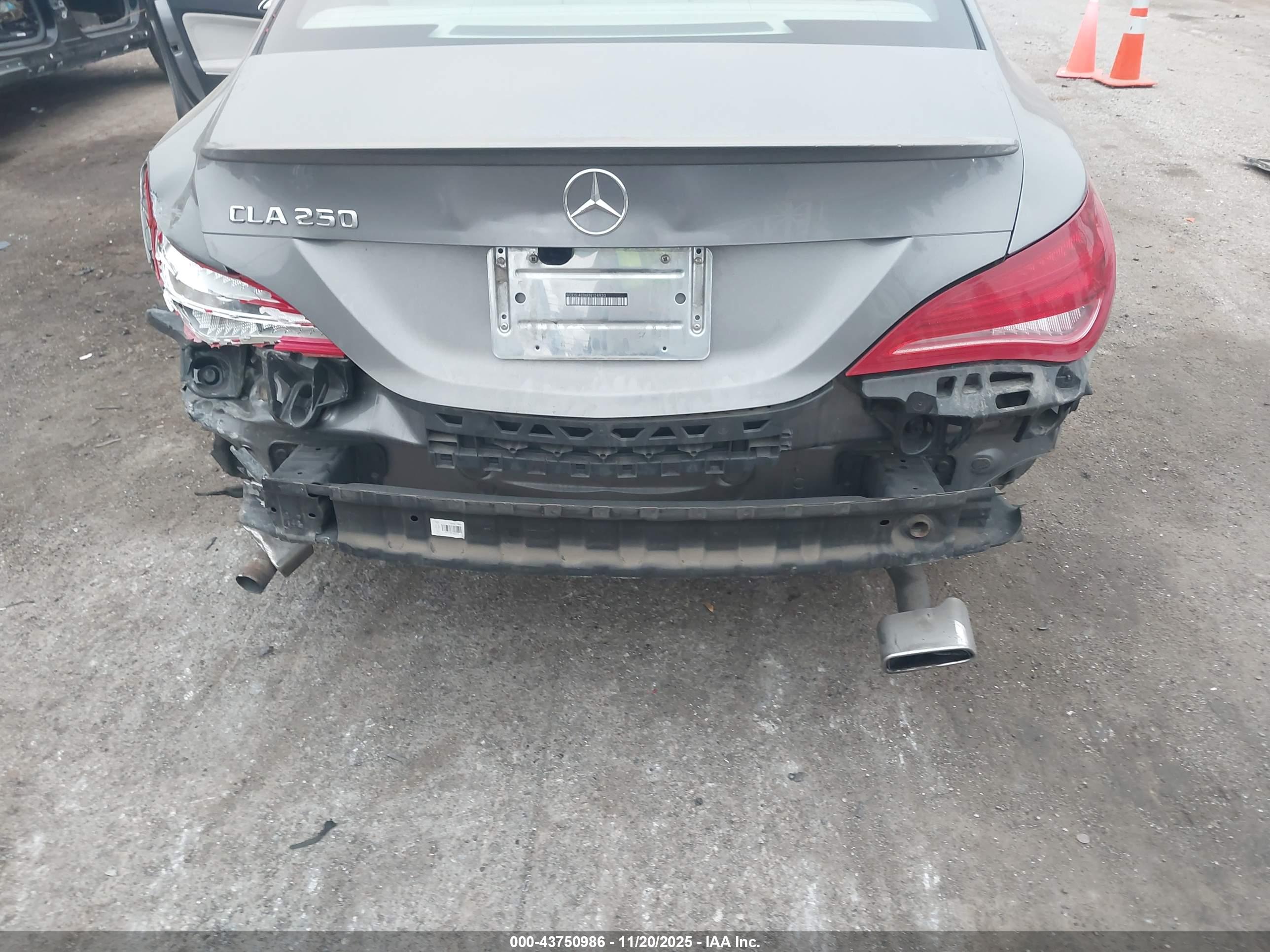 MERCEDES-BENZ CLA image 6