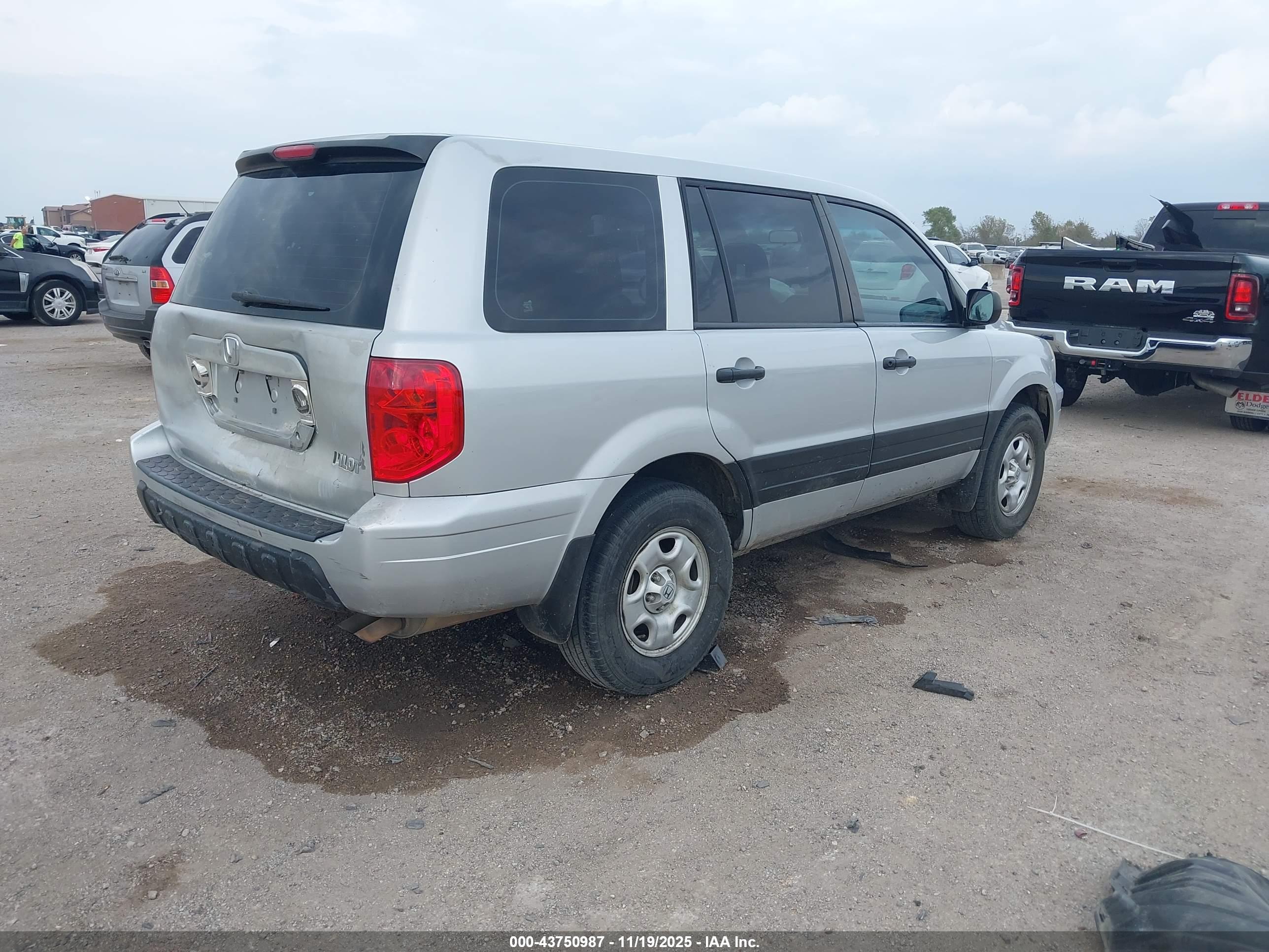 HONDA PILOT image 4