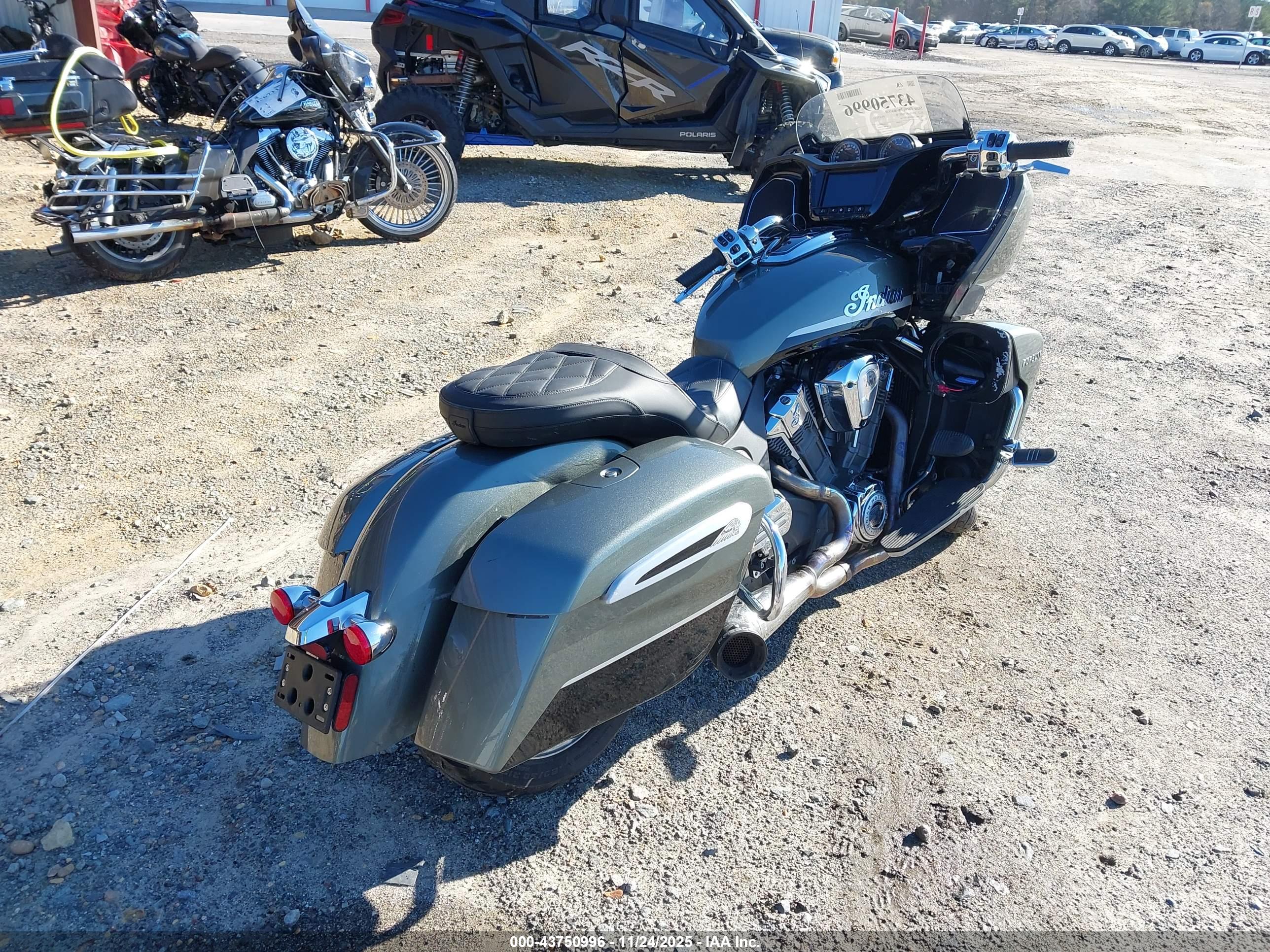 INDIAN MOTORCYCLE image 4