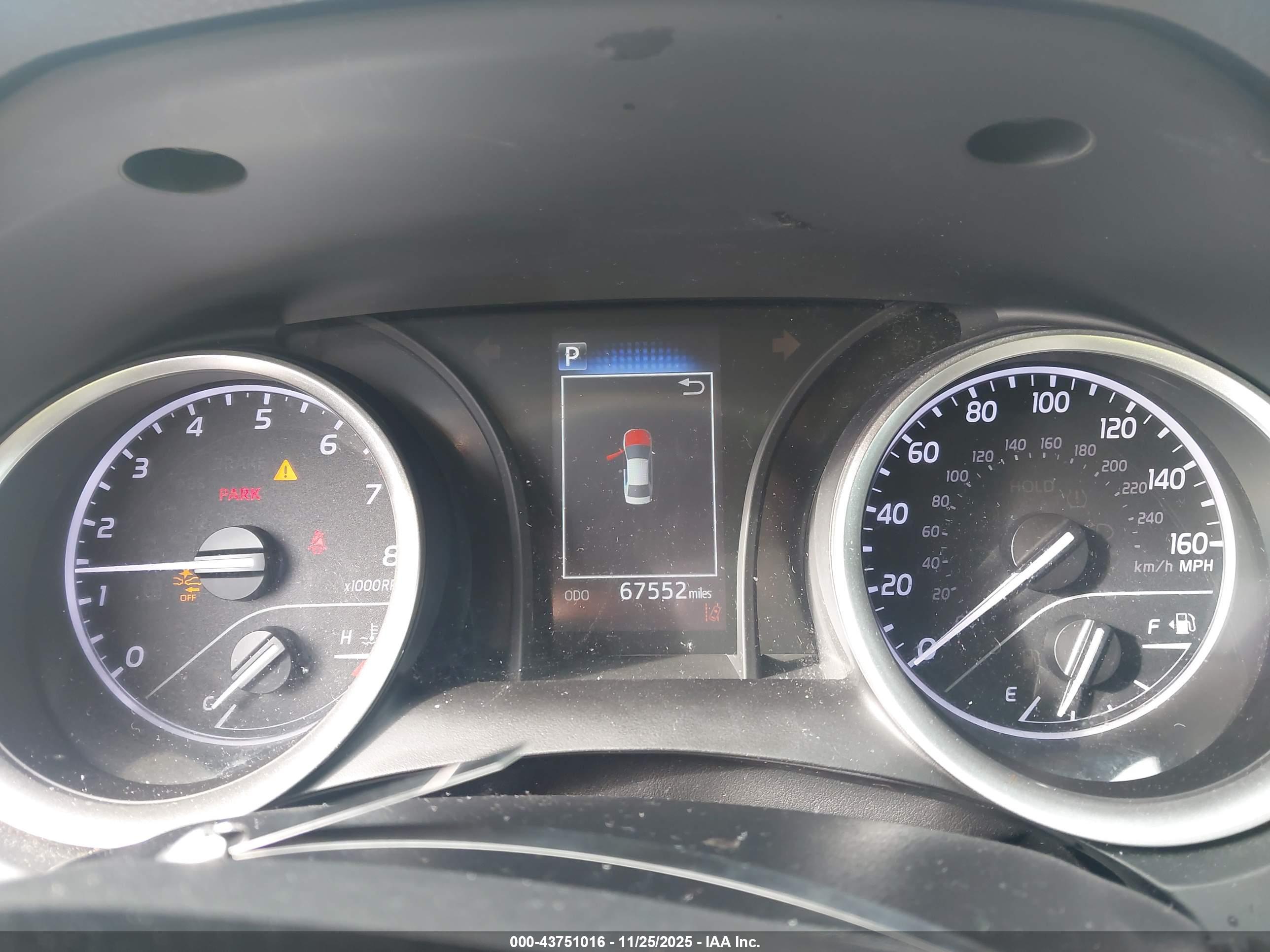 TOYOTA CAMRY image 7