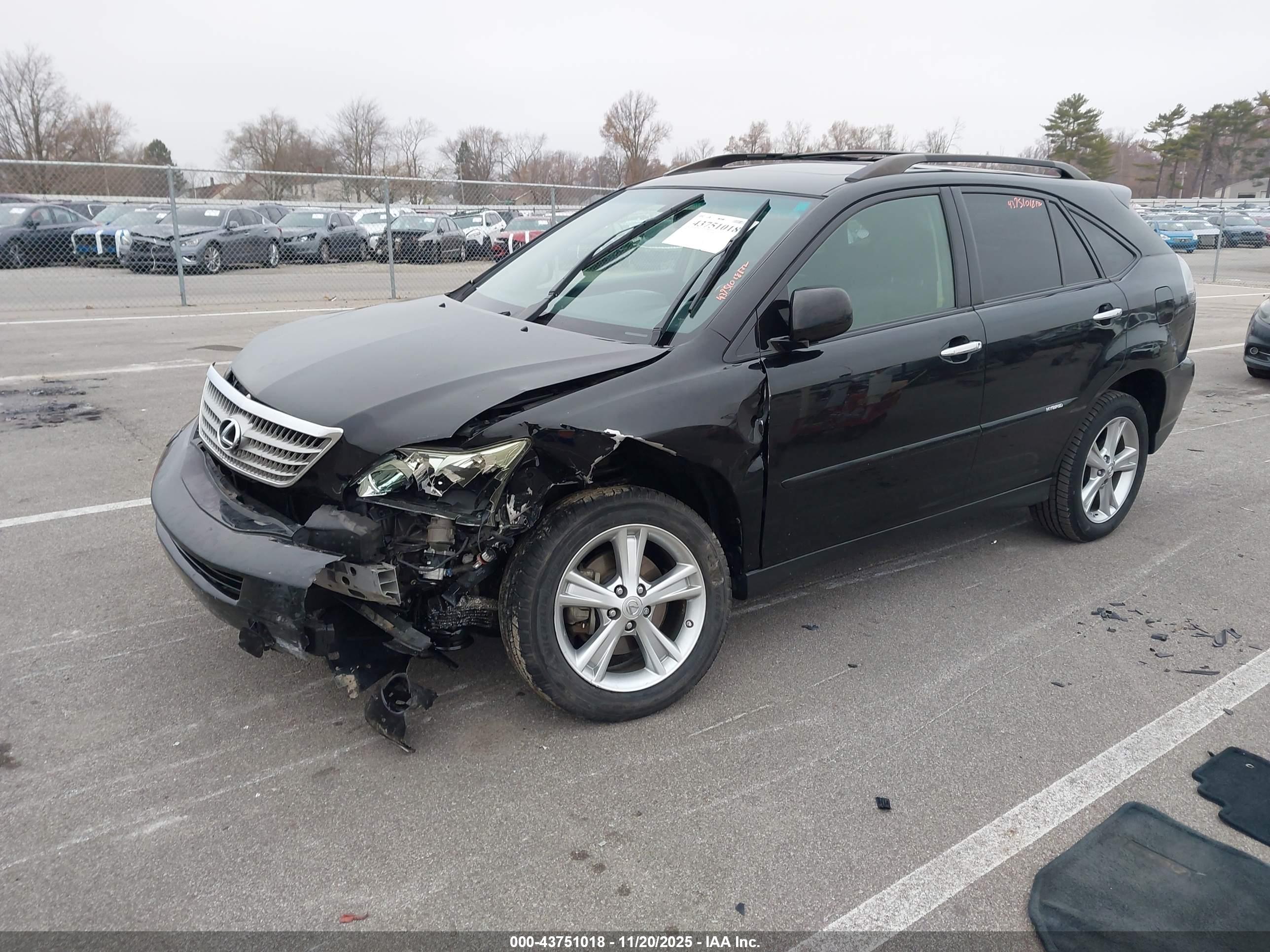 LEXUS RX image 2