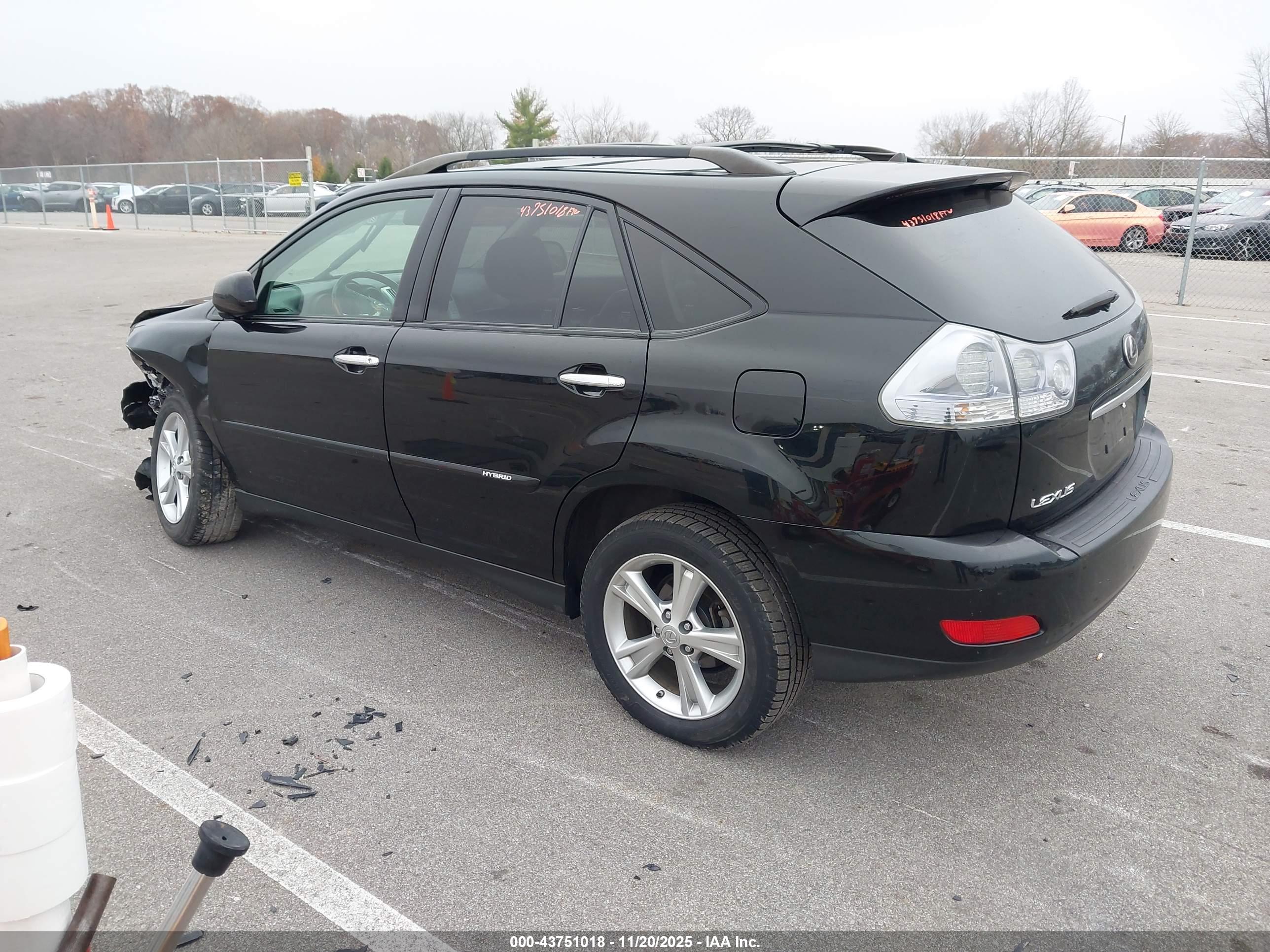 LEXUS RX image 3