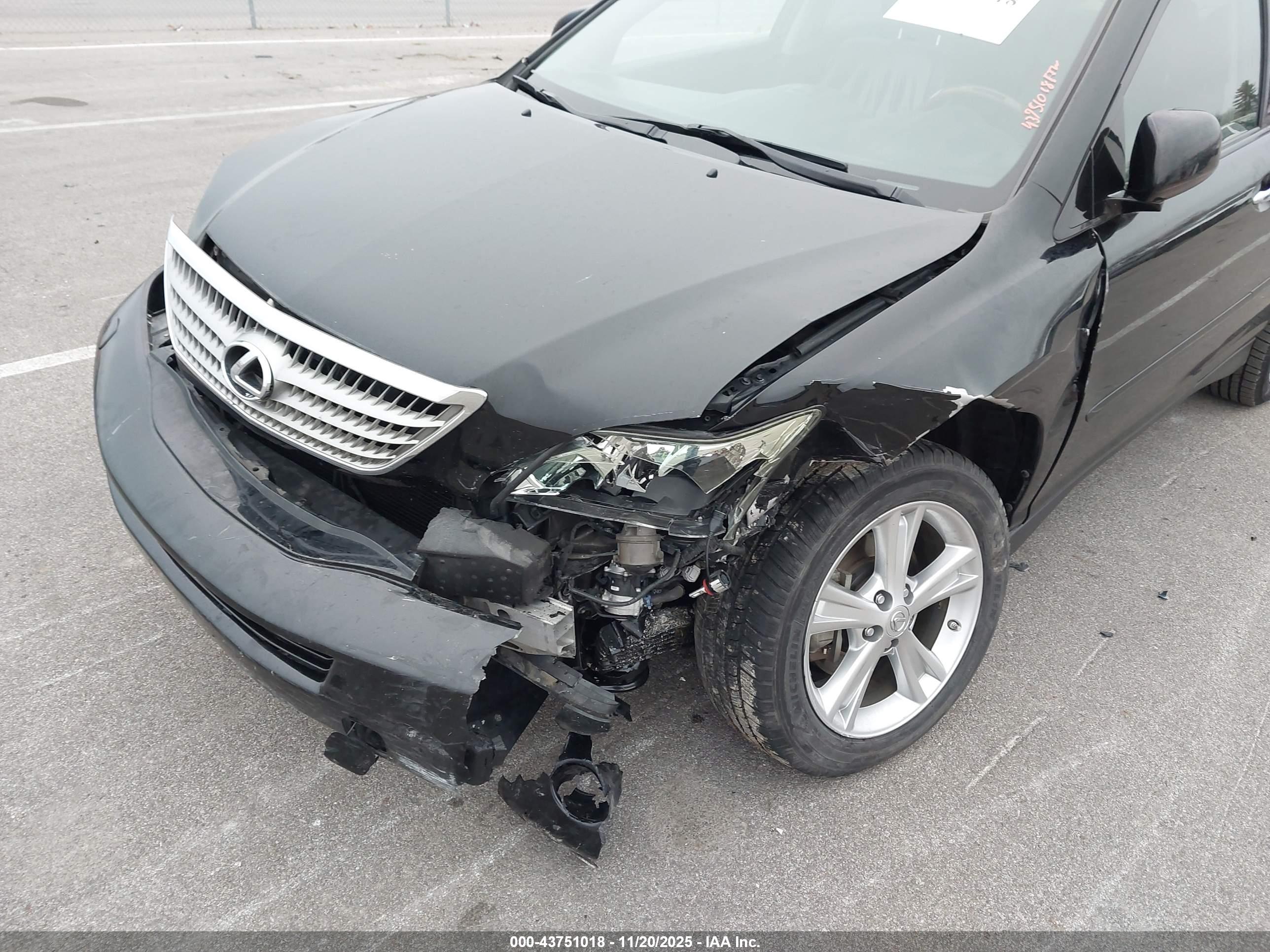 LEXUS RX image 6