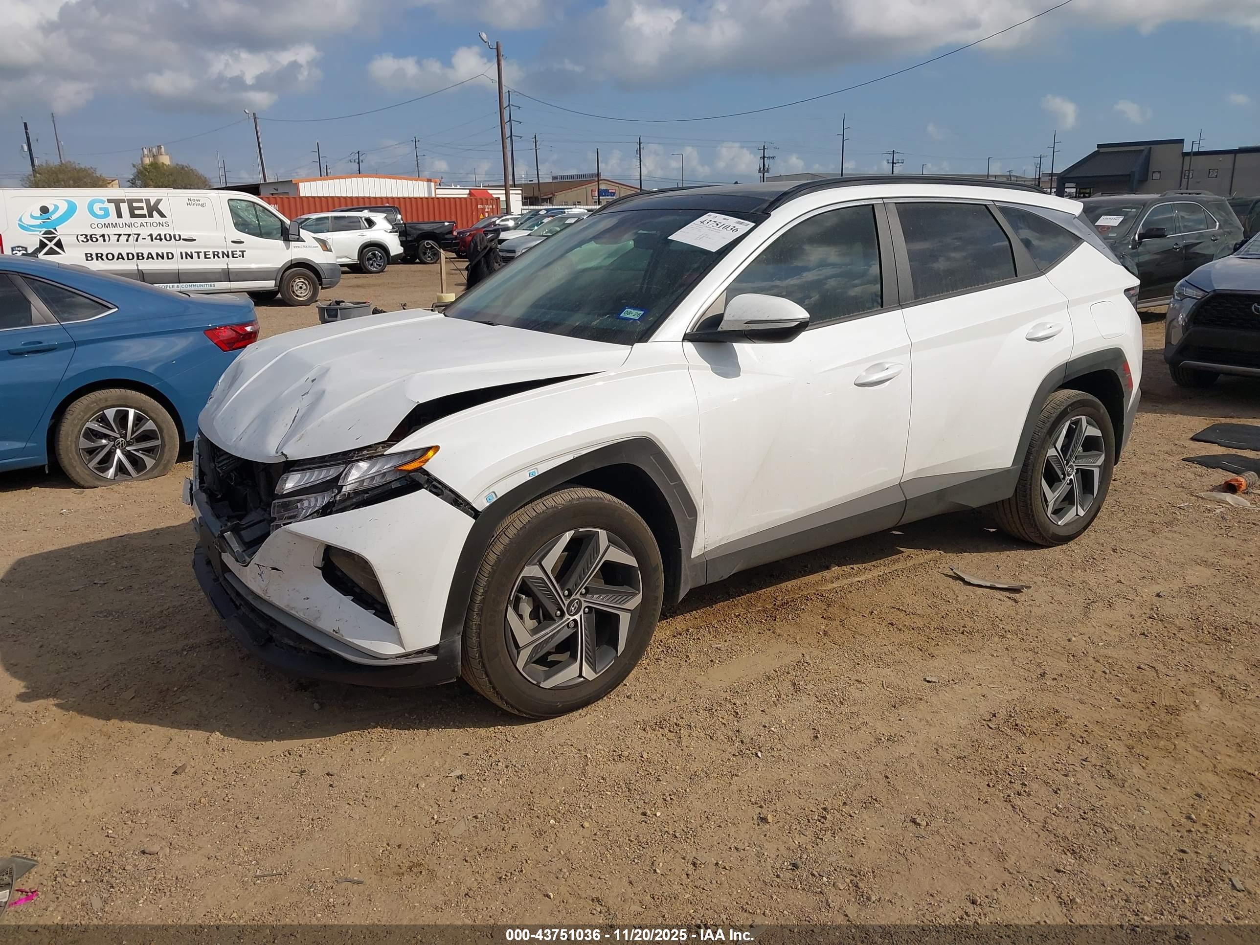 HYUNDAI TUCSON image 2