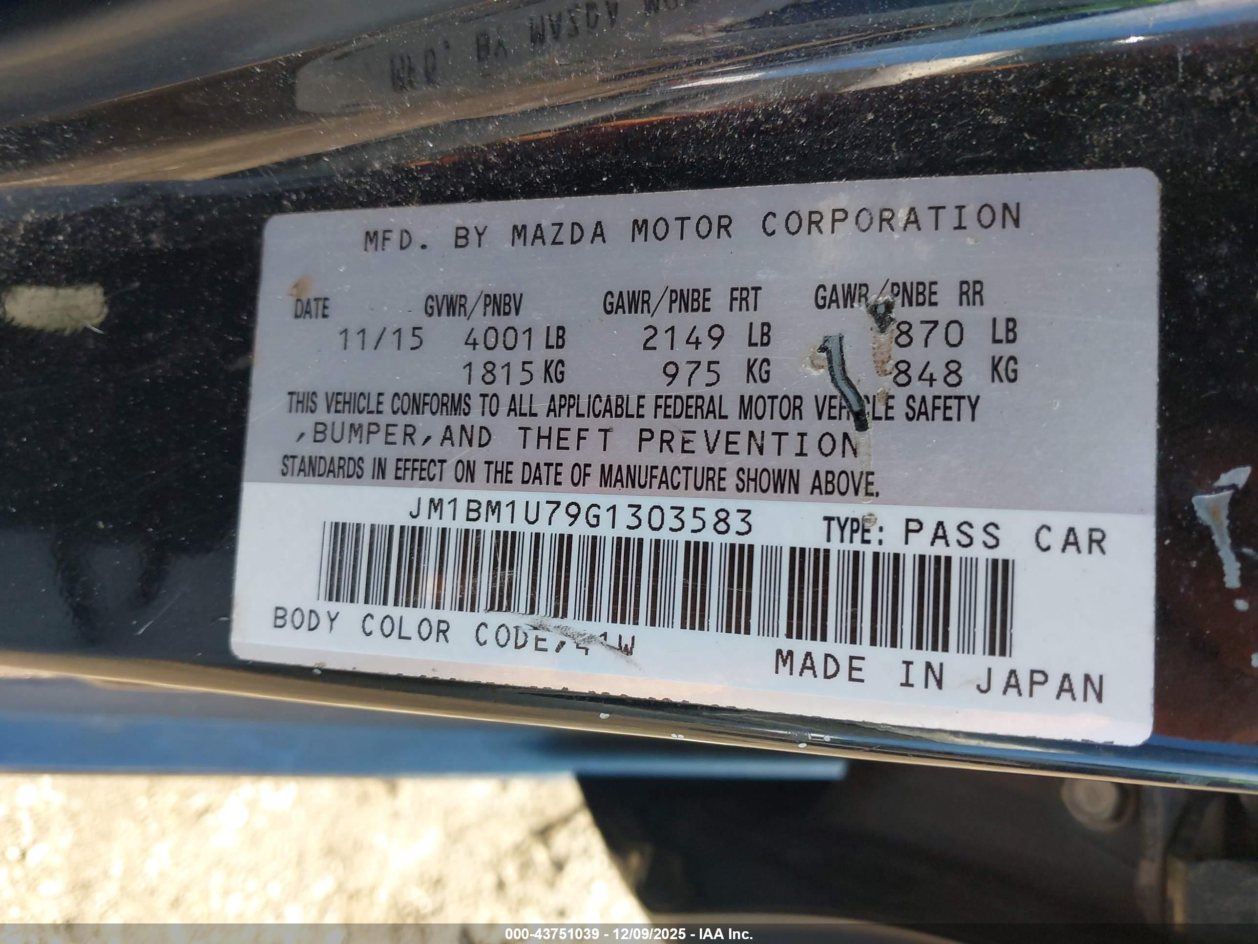 MAZDA MAZDA3 image 9