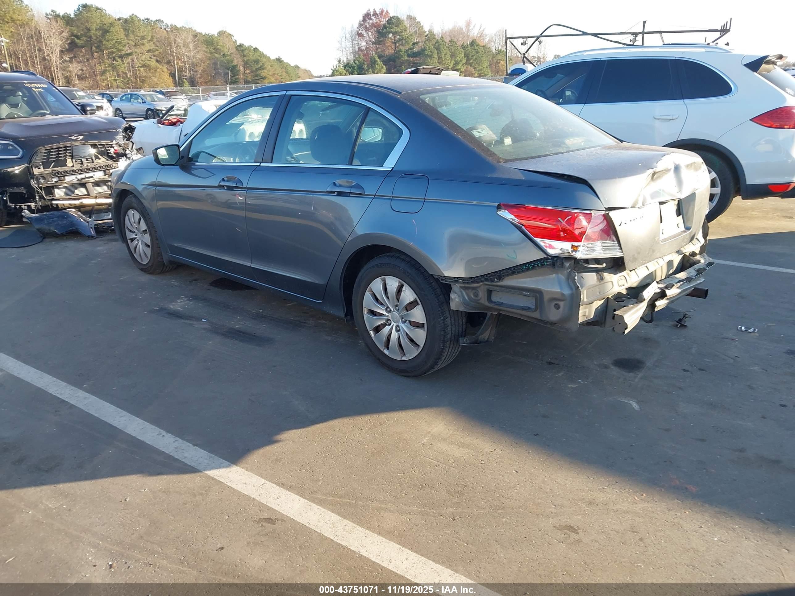 HONDA ACCORD image 3