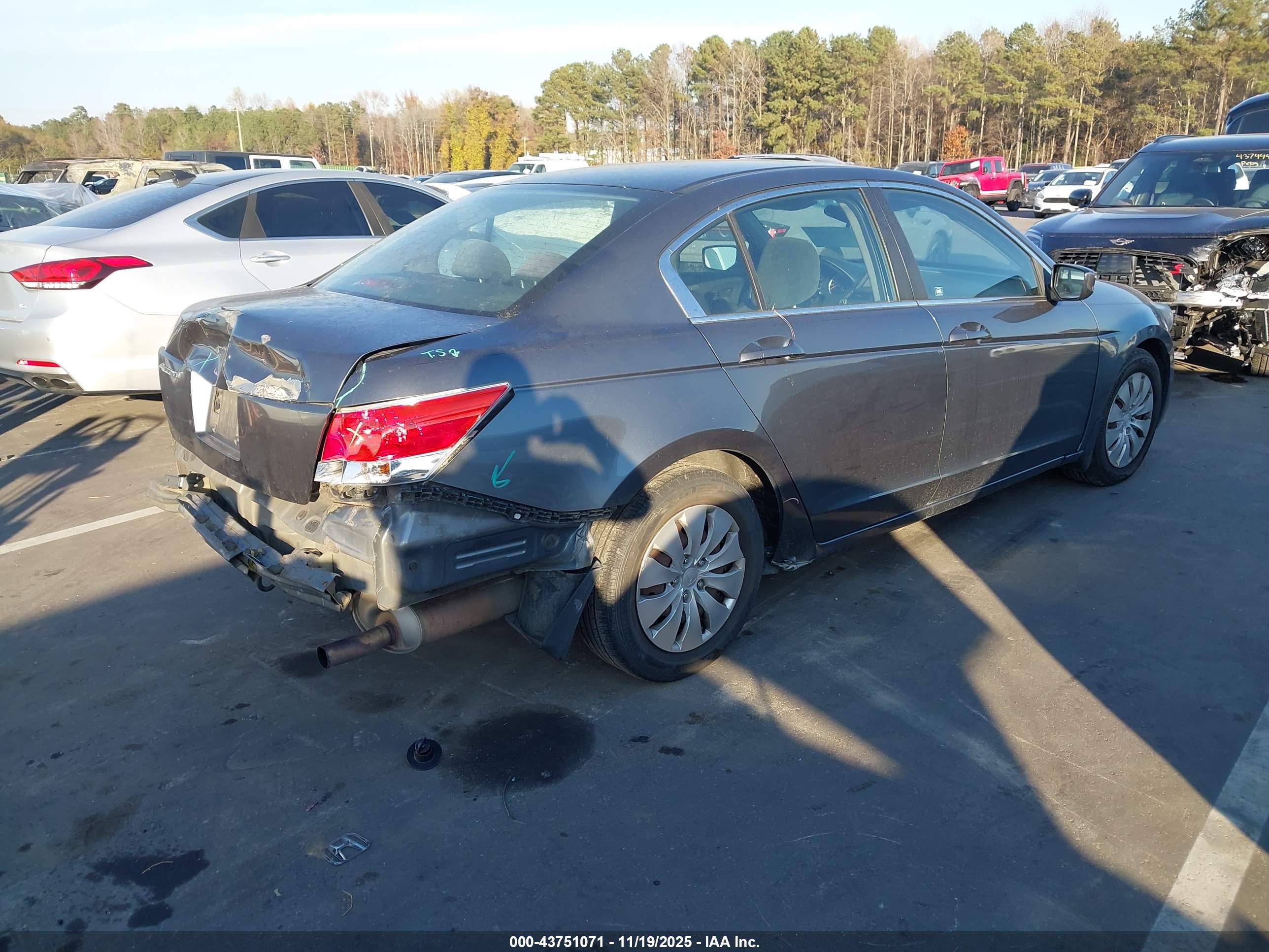 HONDA ACCORD image 4