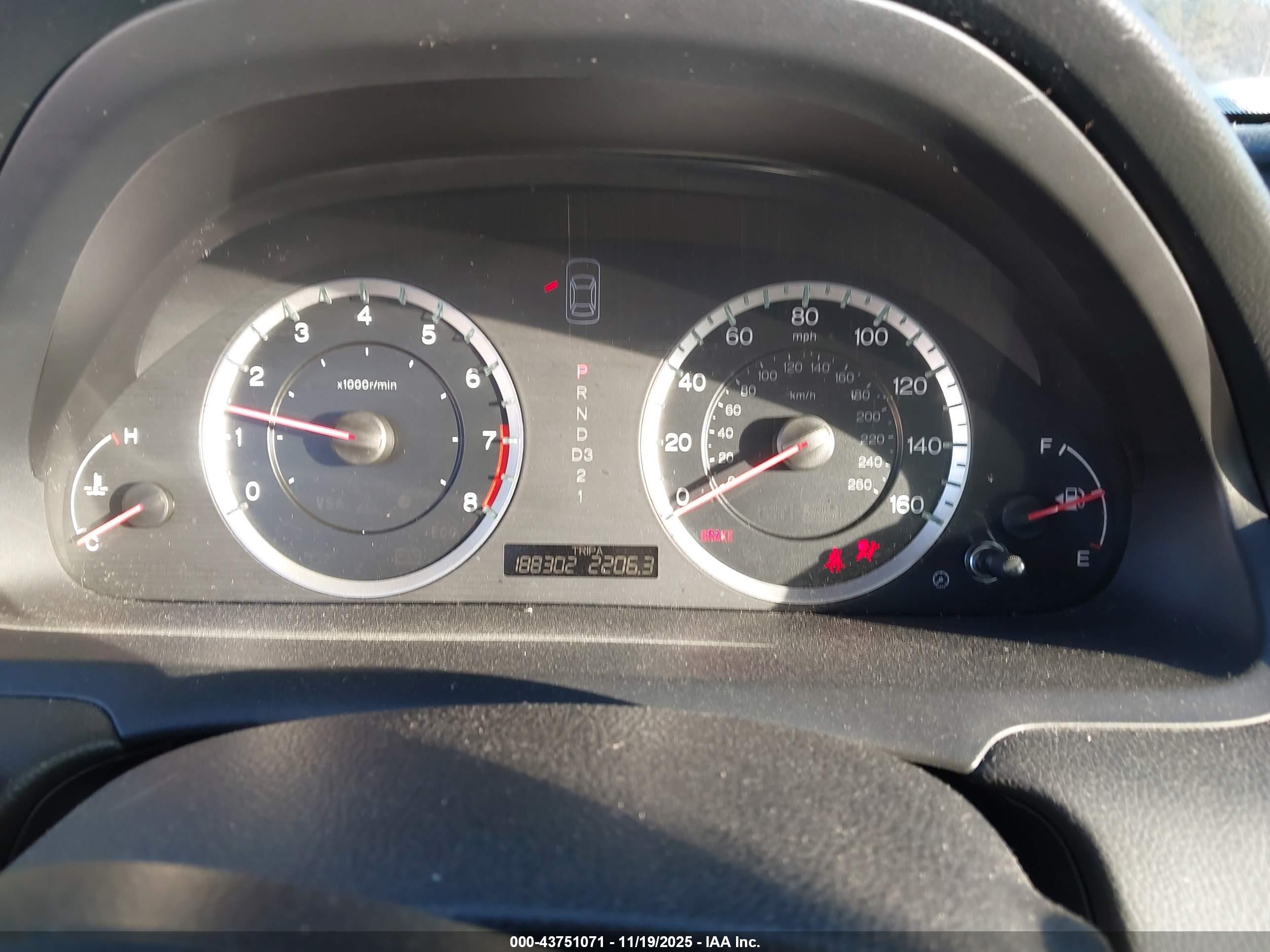 HONDA ACCORD image 7