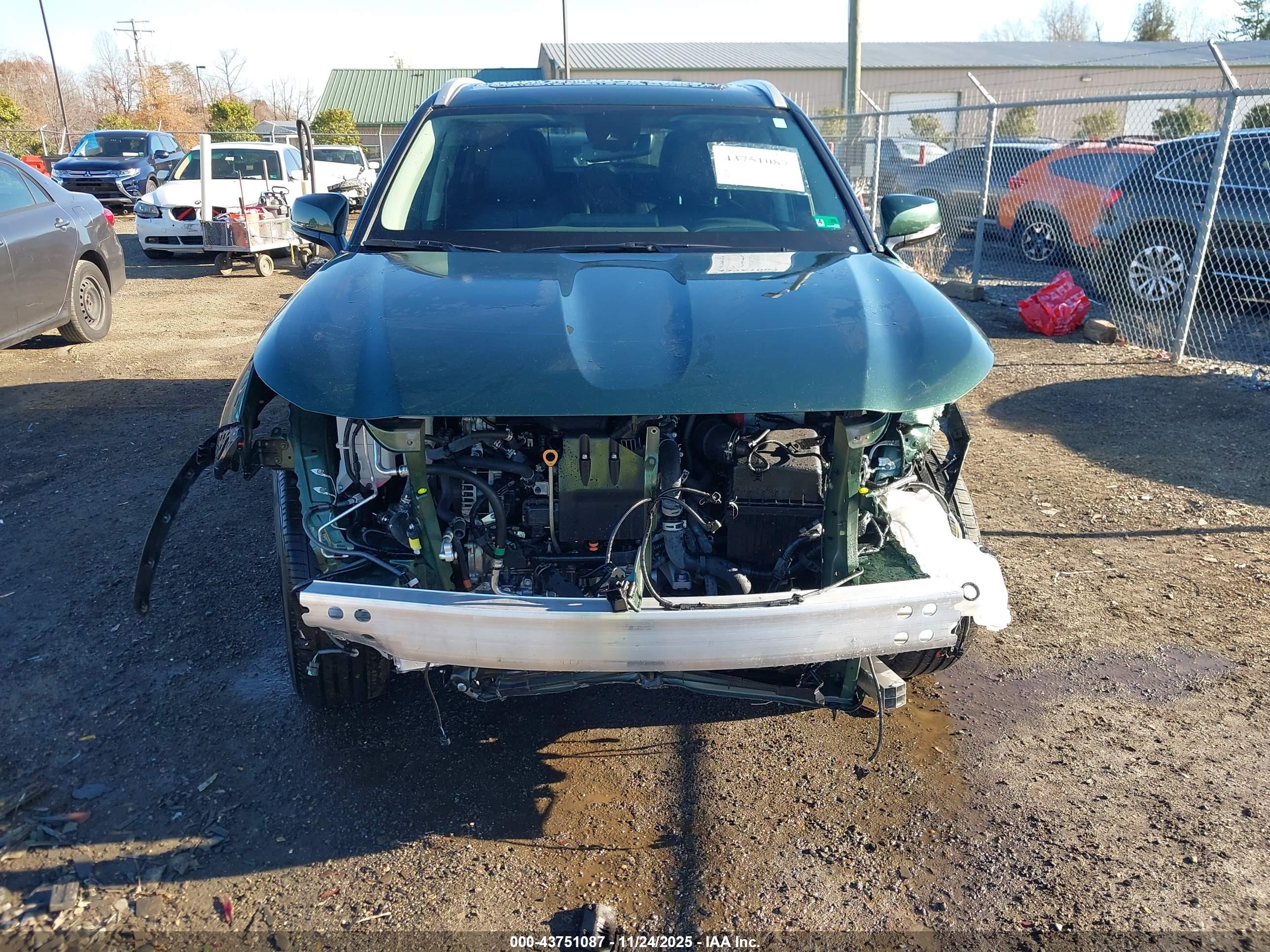 TOYOTA HIGHLANDER image 6