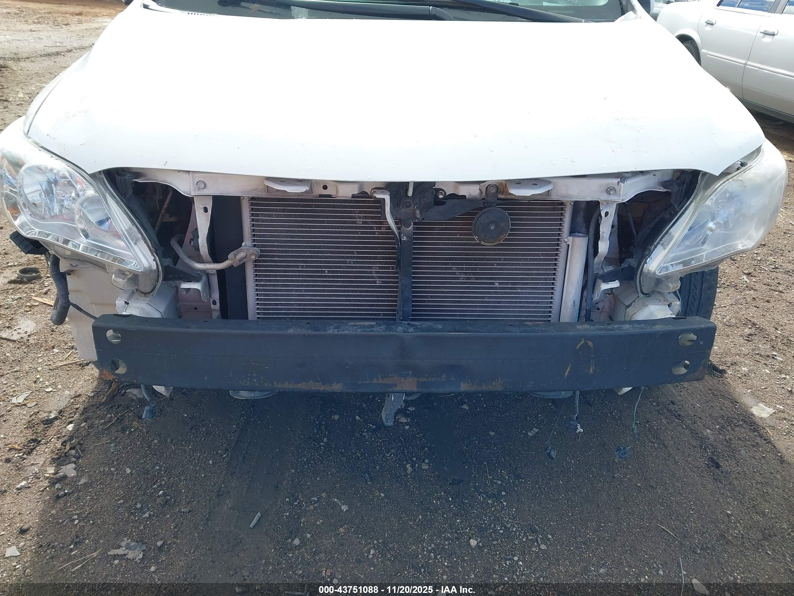TOYOTA COROLLA image 6