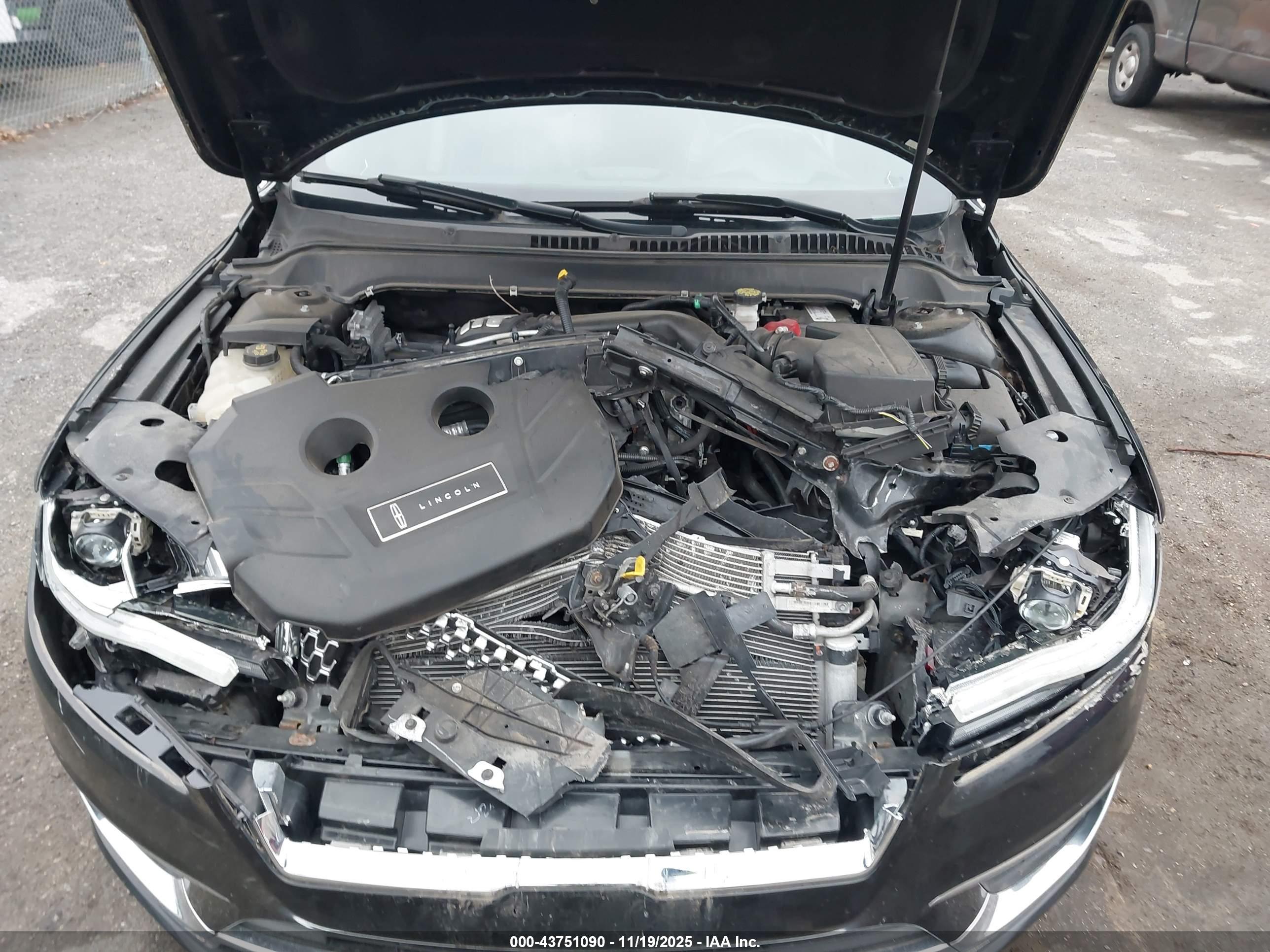 LINCOLN MKZ image 10