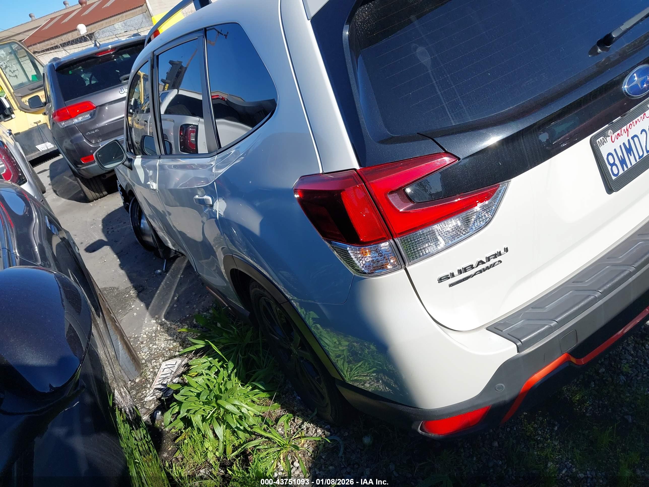 SUBARU FORESTER image 3