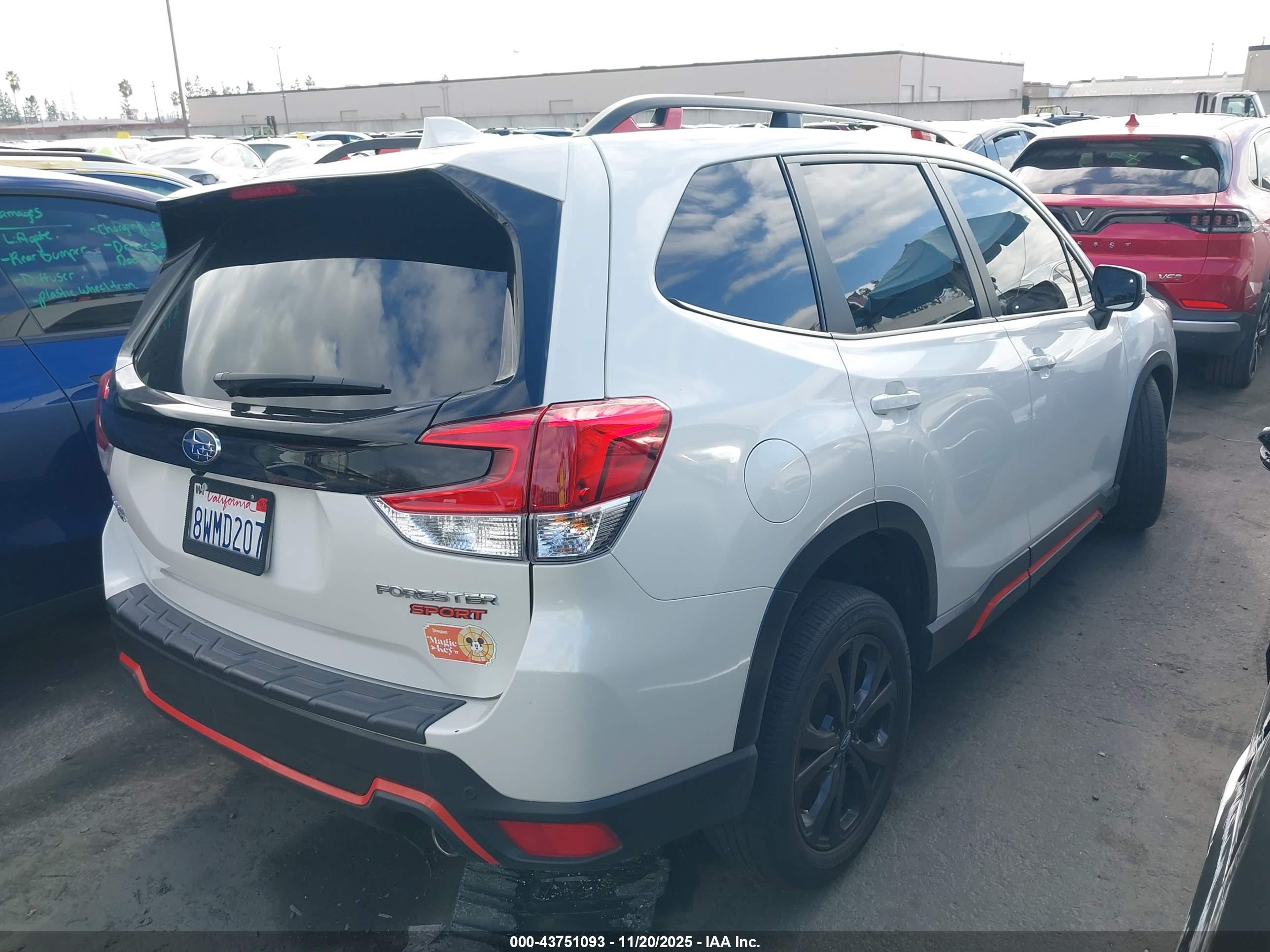 SUBARU FORESTER image 4