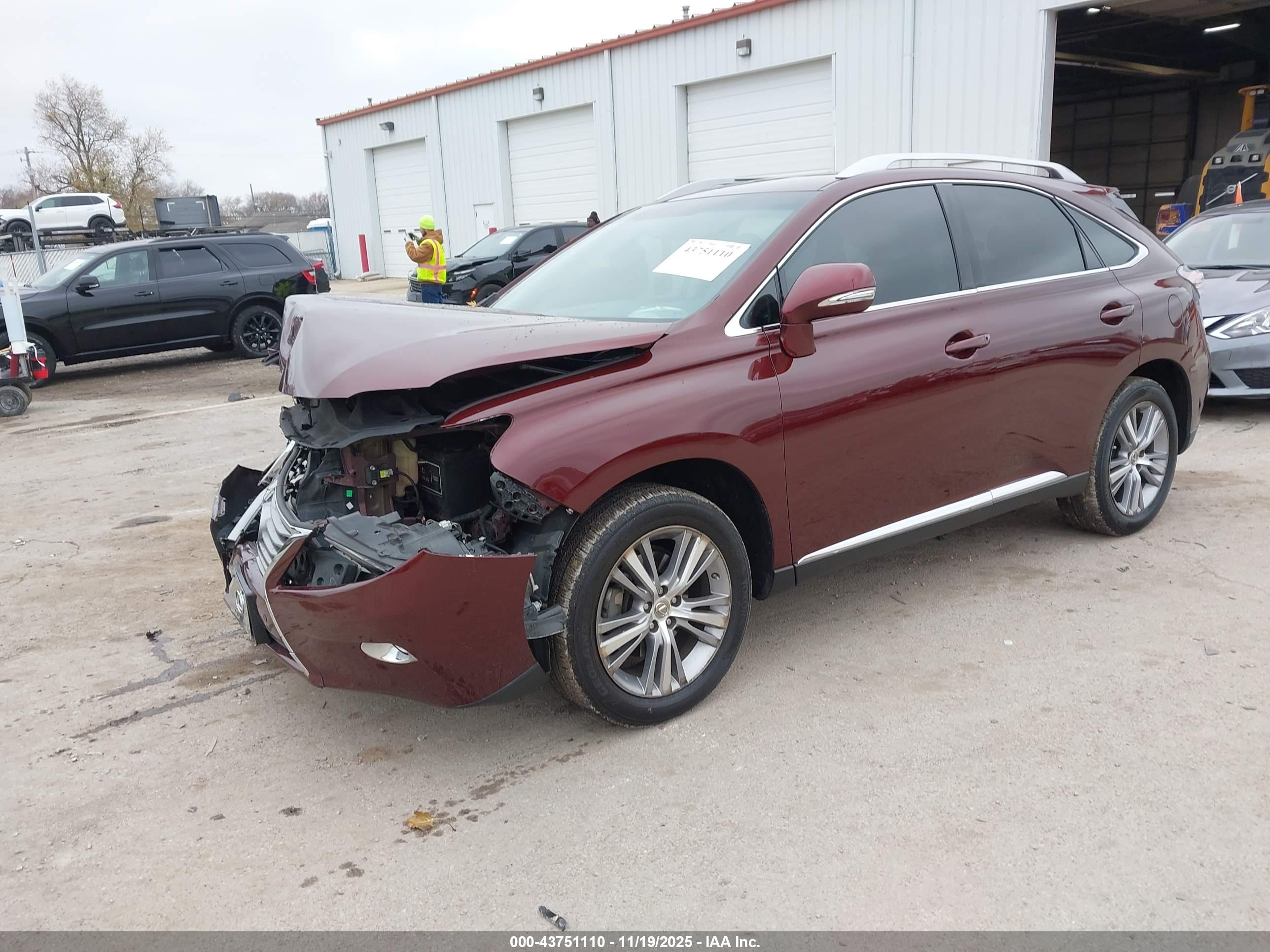 LEXUS RX image 2