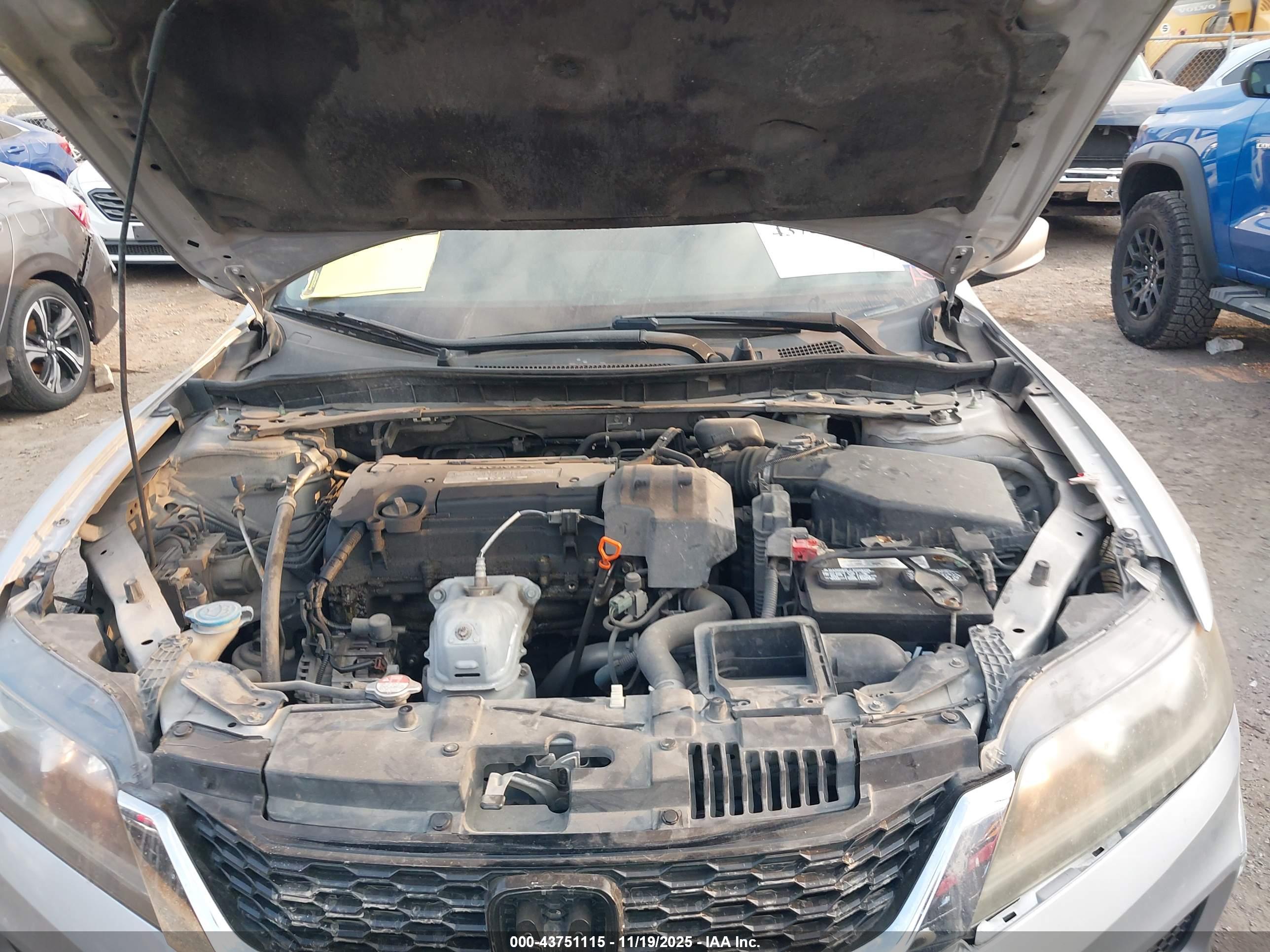 HONDA ACCORD image 10