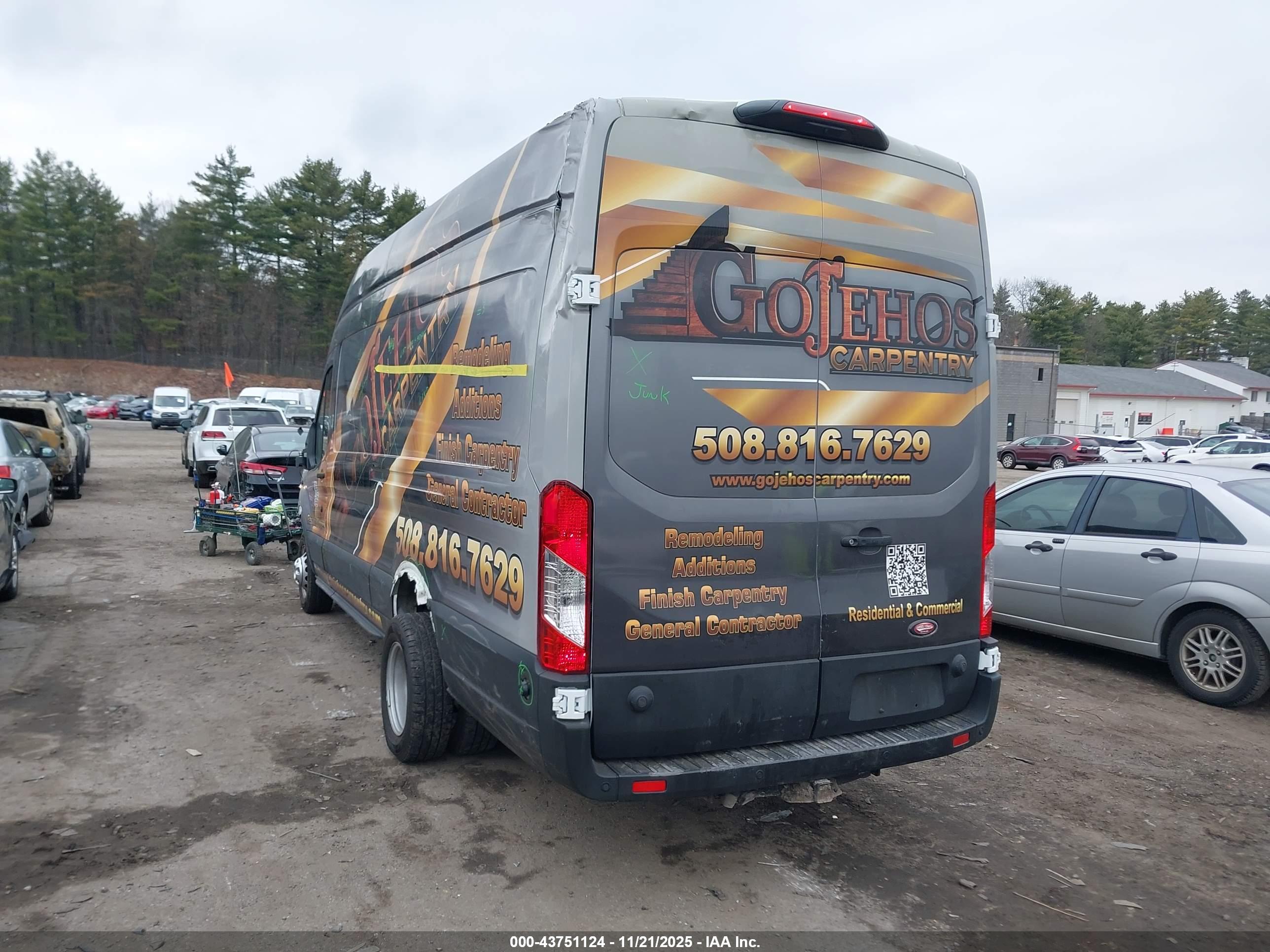 FORD TRANSIT-350 image 3