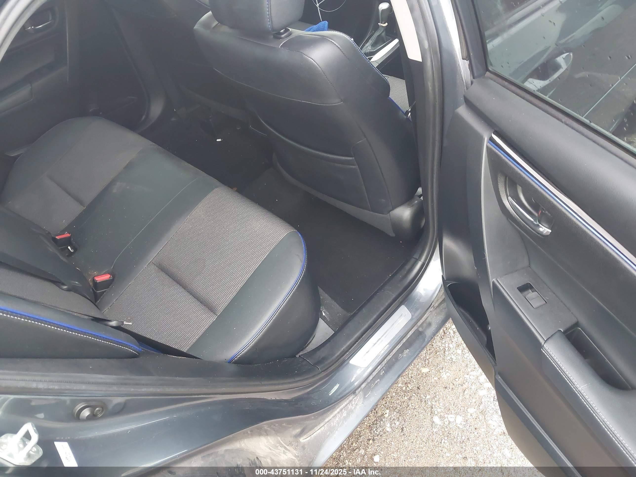 TOYOTA COROLLA image 8