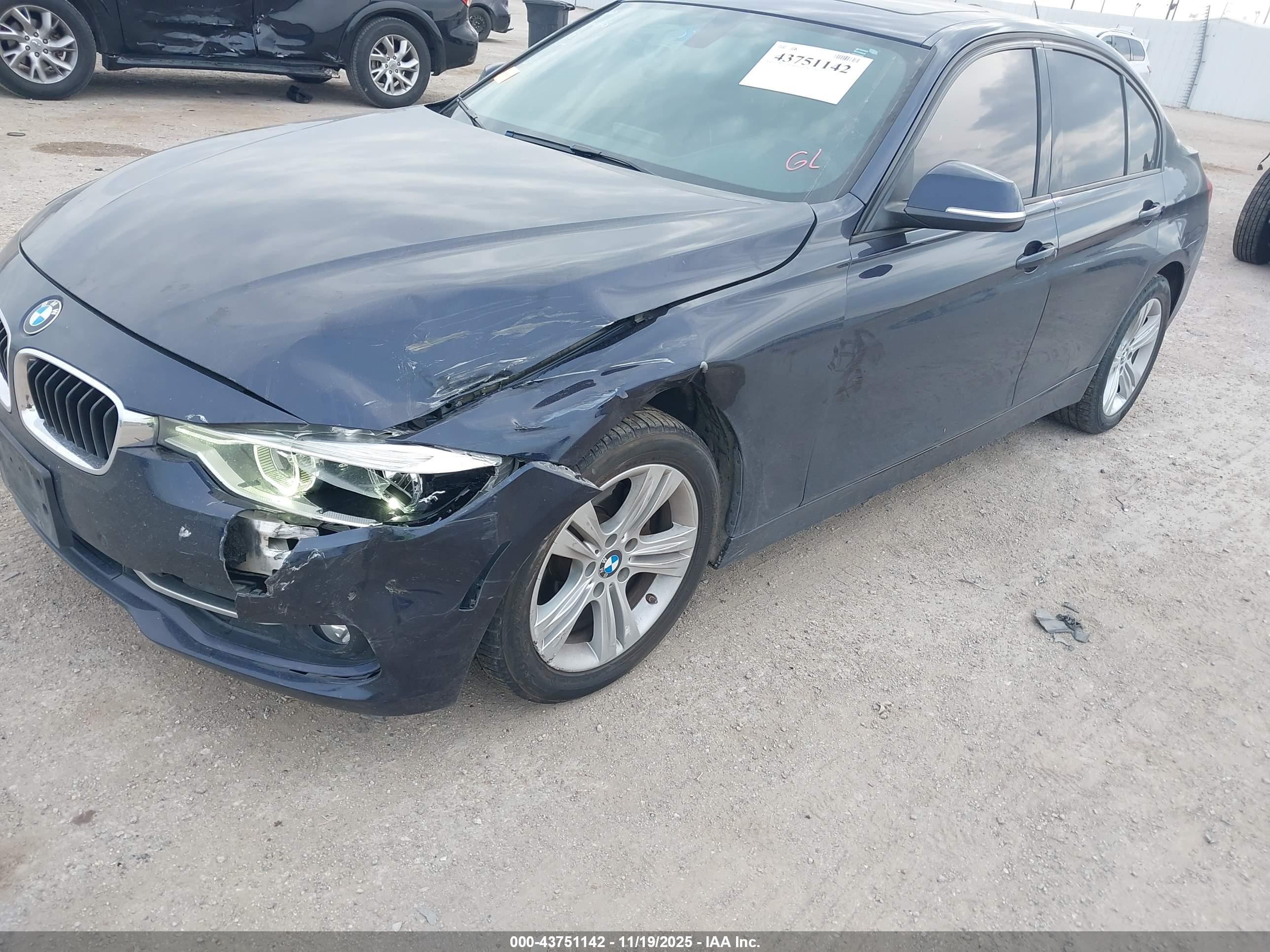 BMW 328I image 6