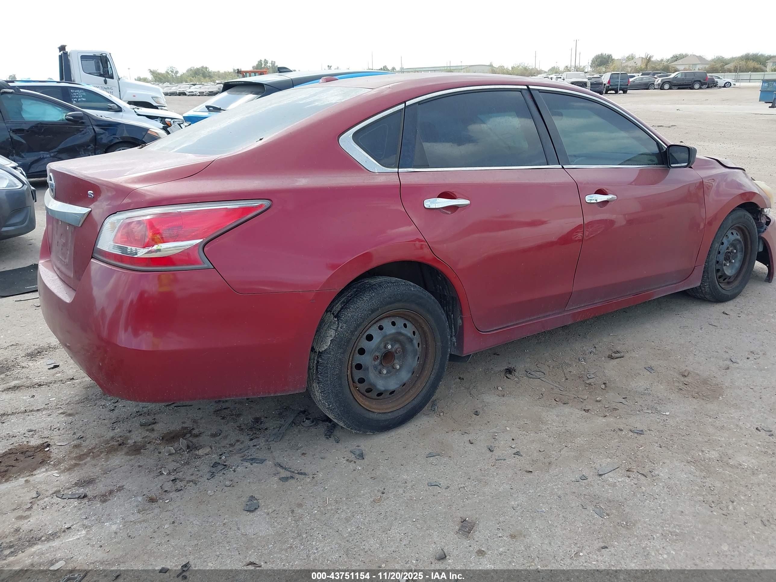 NISSAN ALTIMA image 4