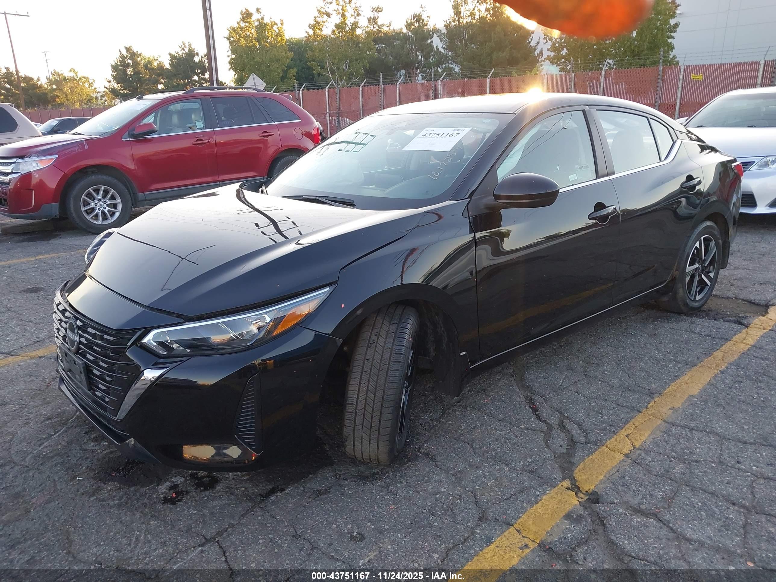 NISSAN SENTRA image 2