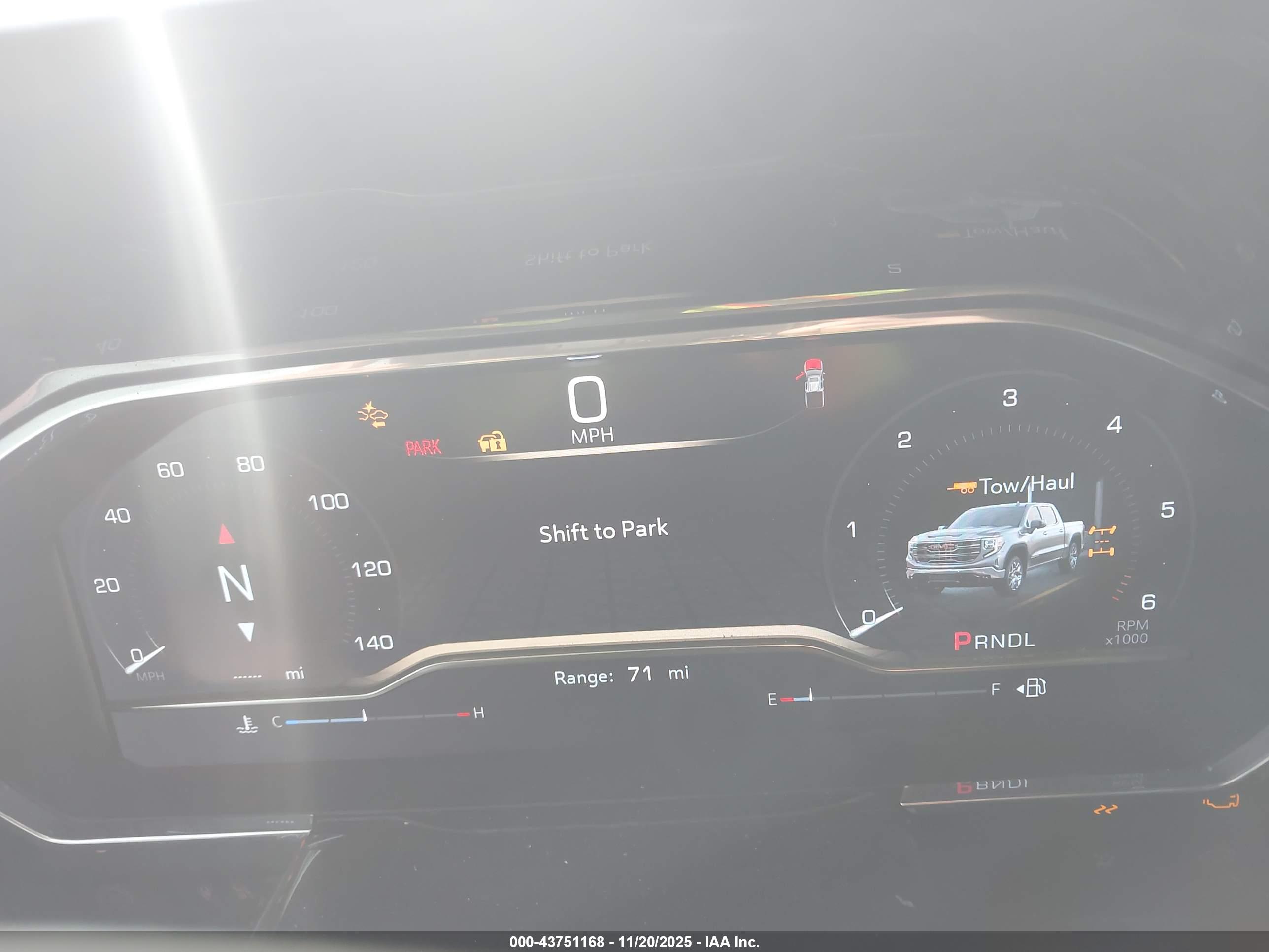 GMC SIERRA image 7