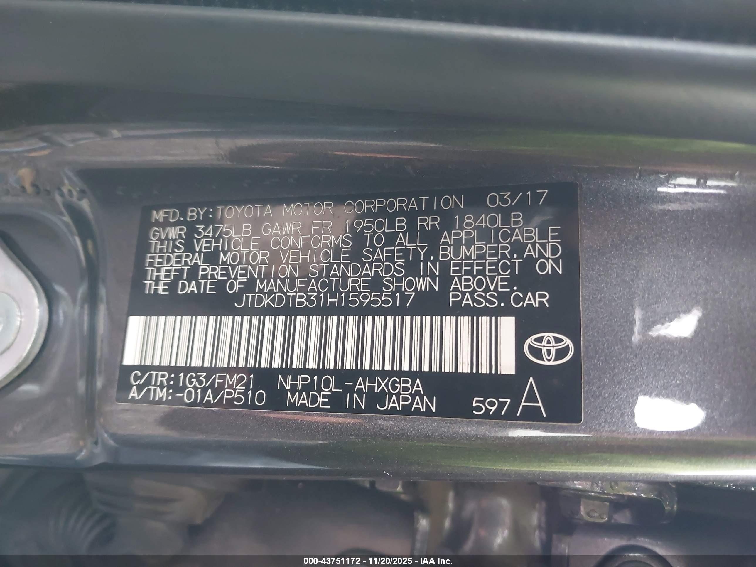 TOYOTA PRIUS image 9