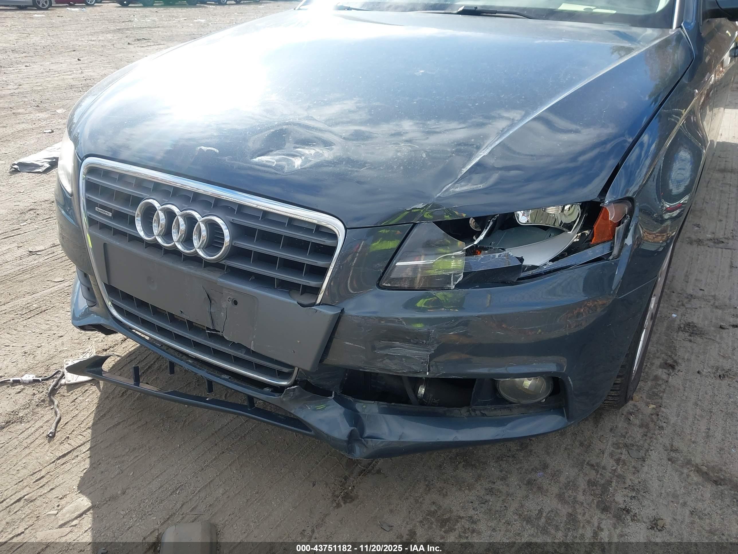 AUDI A4 image 6
