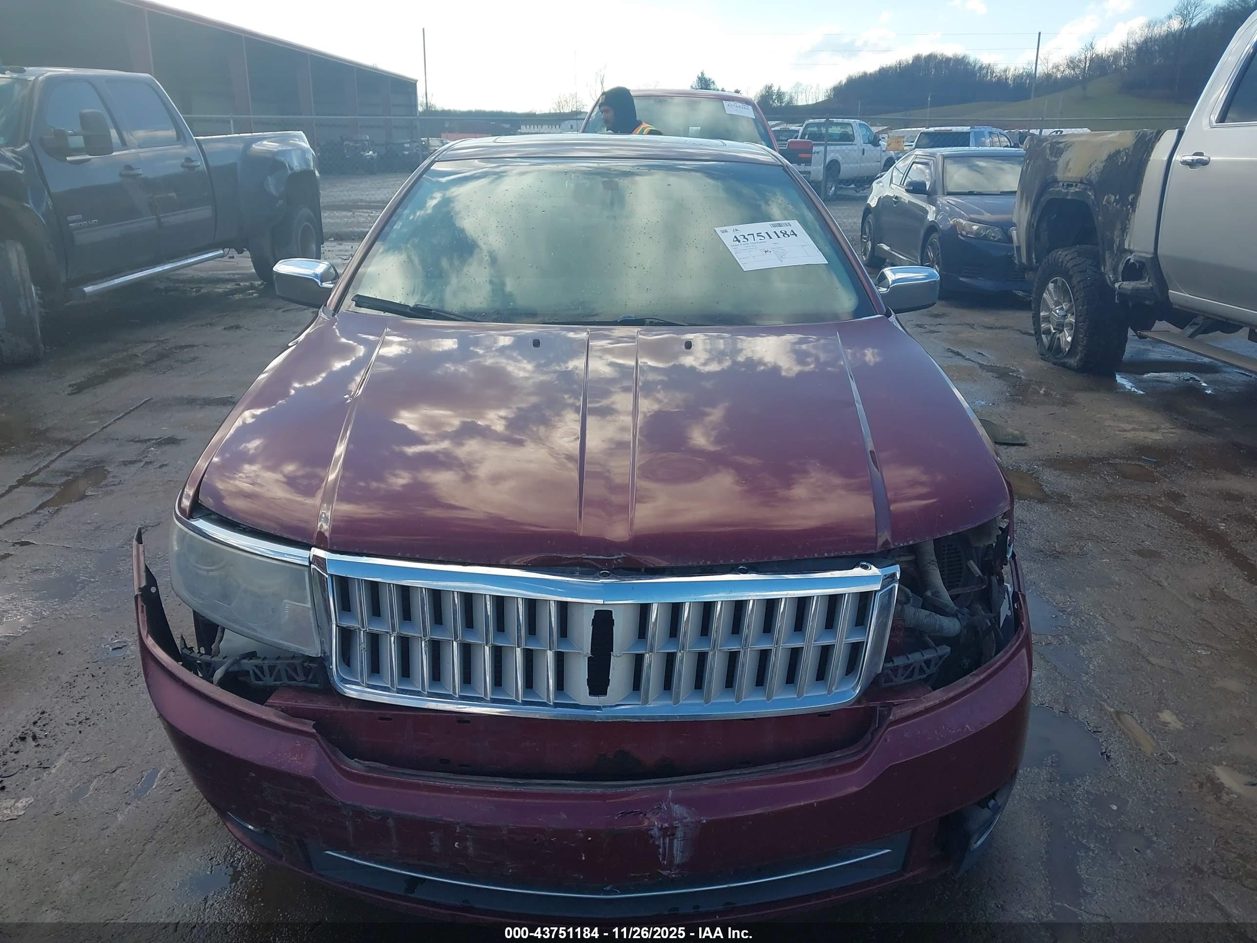 LINCOLN MKZ image 6