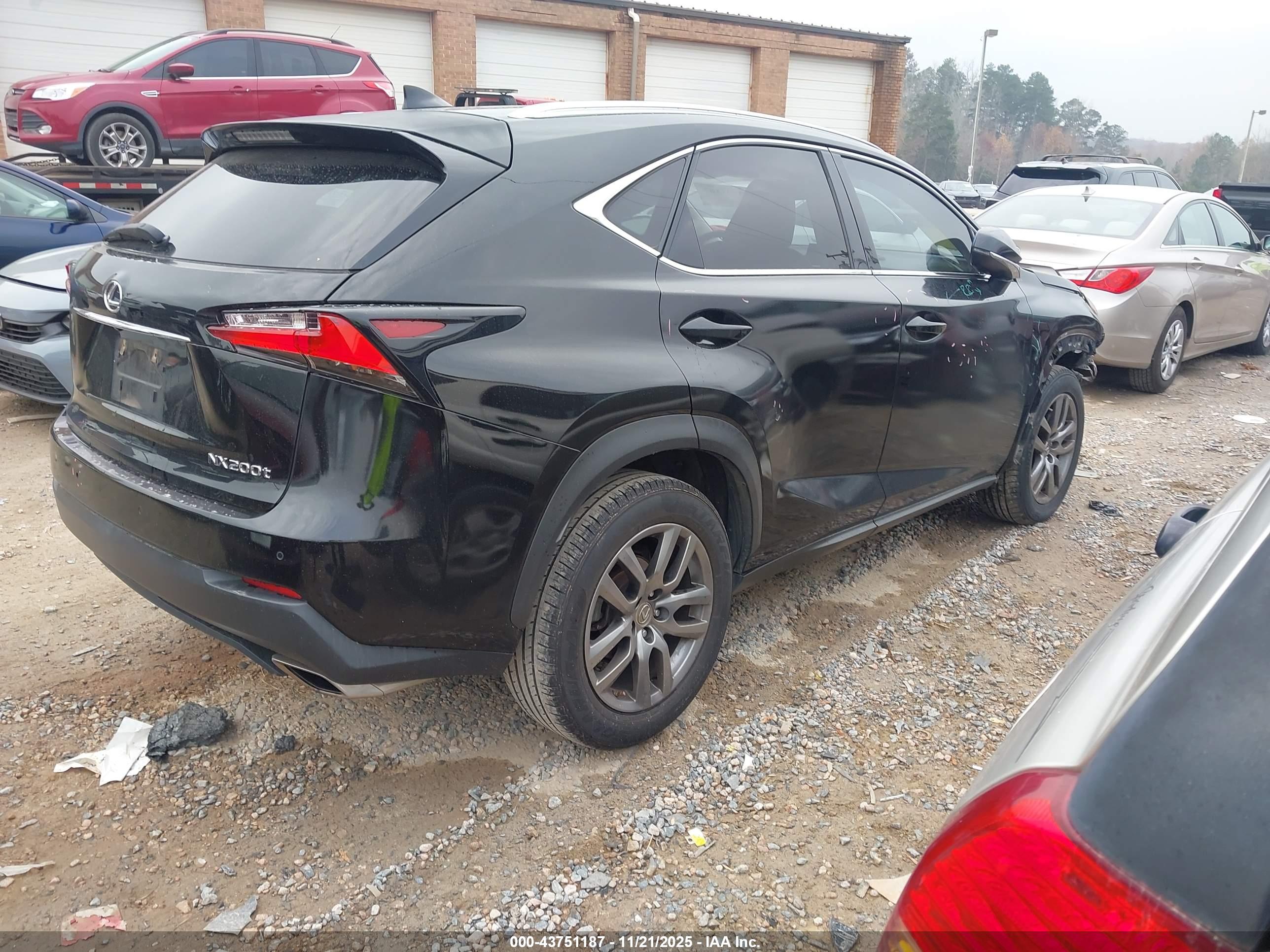 LEXUS NX image 4