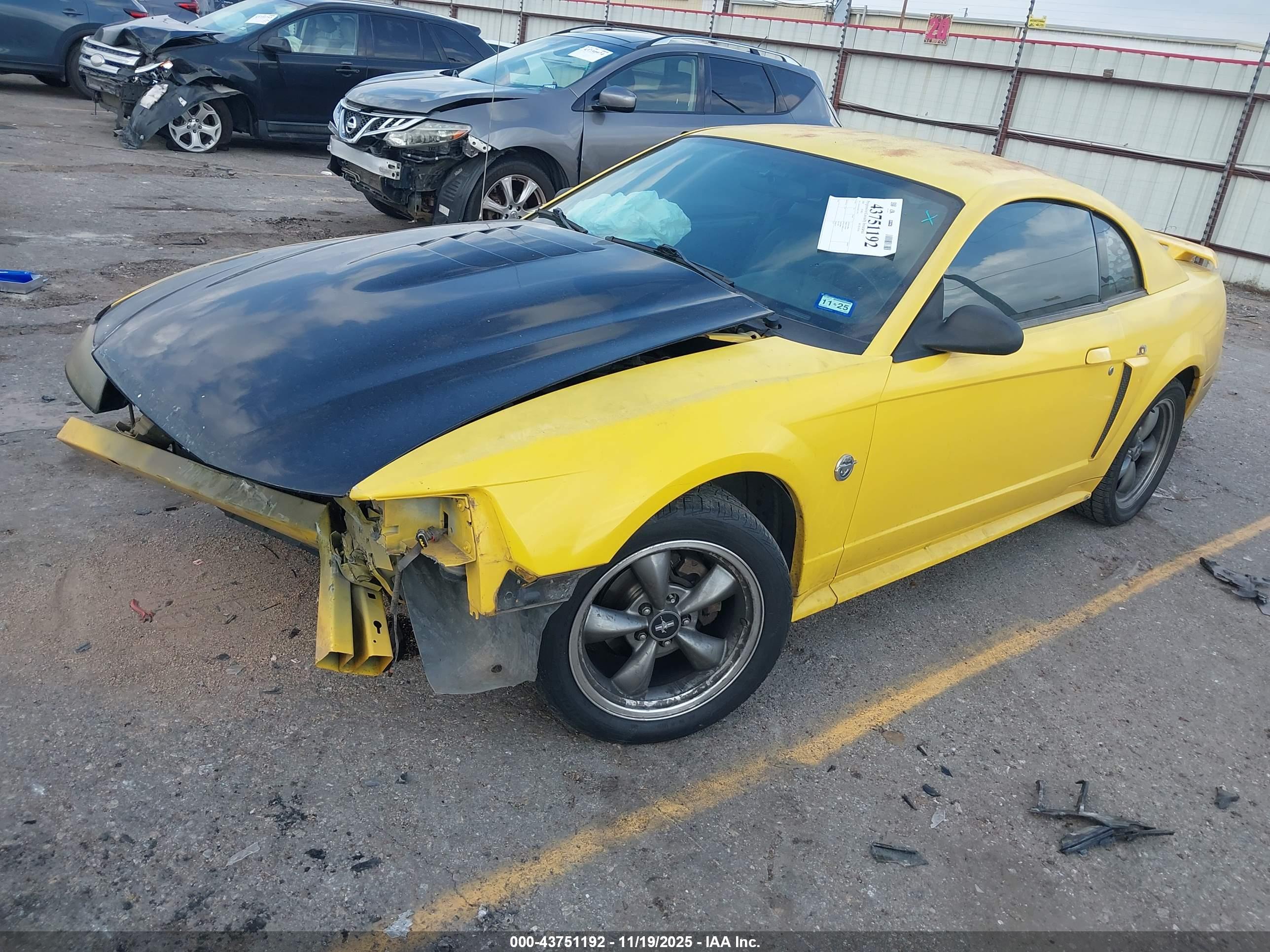FORD MUSTANG image 2