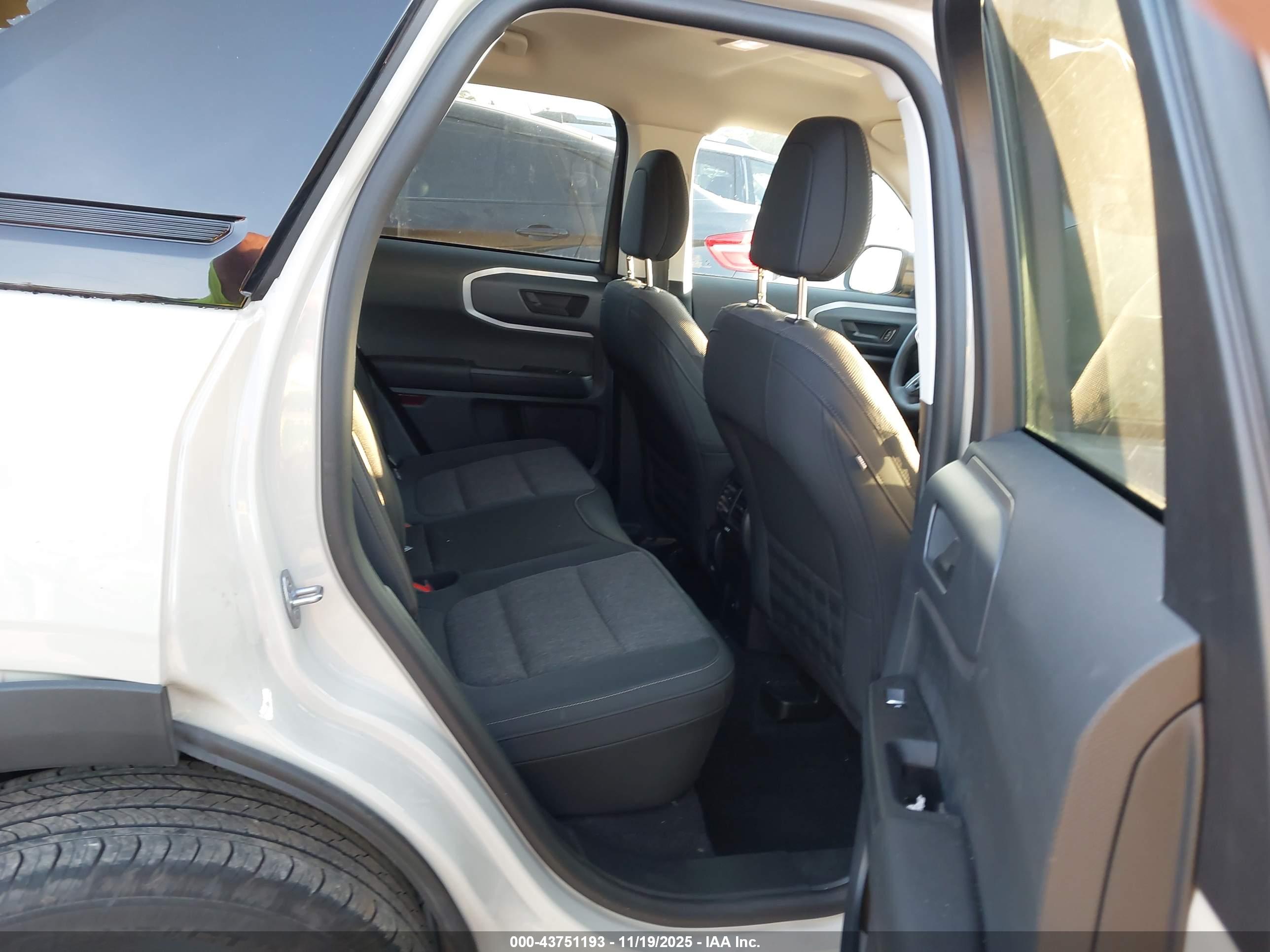 FORD BRONCO image 8