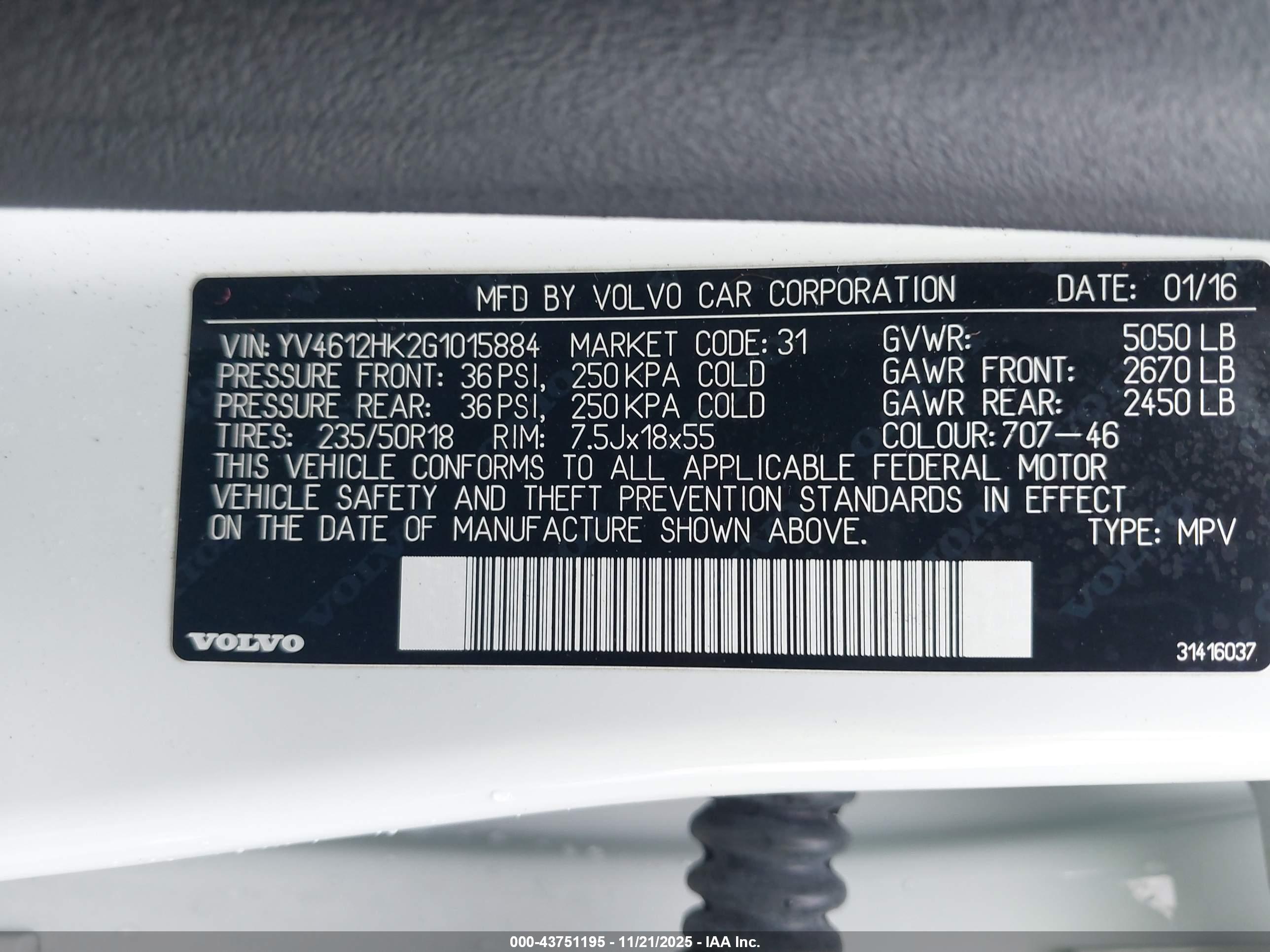 VOLVO V60 image 9