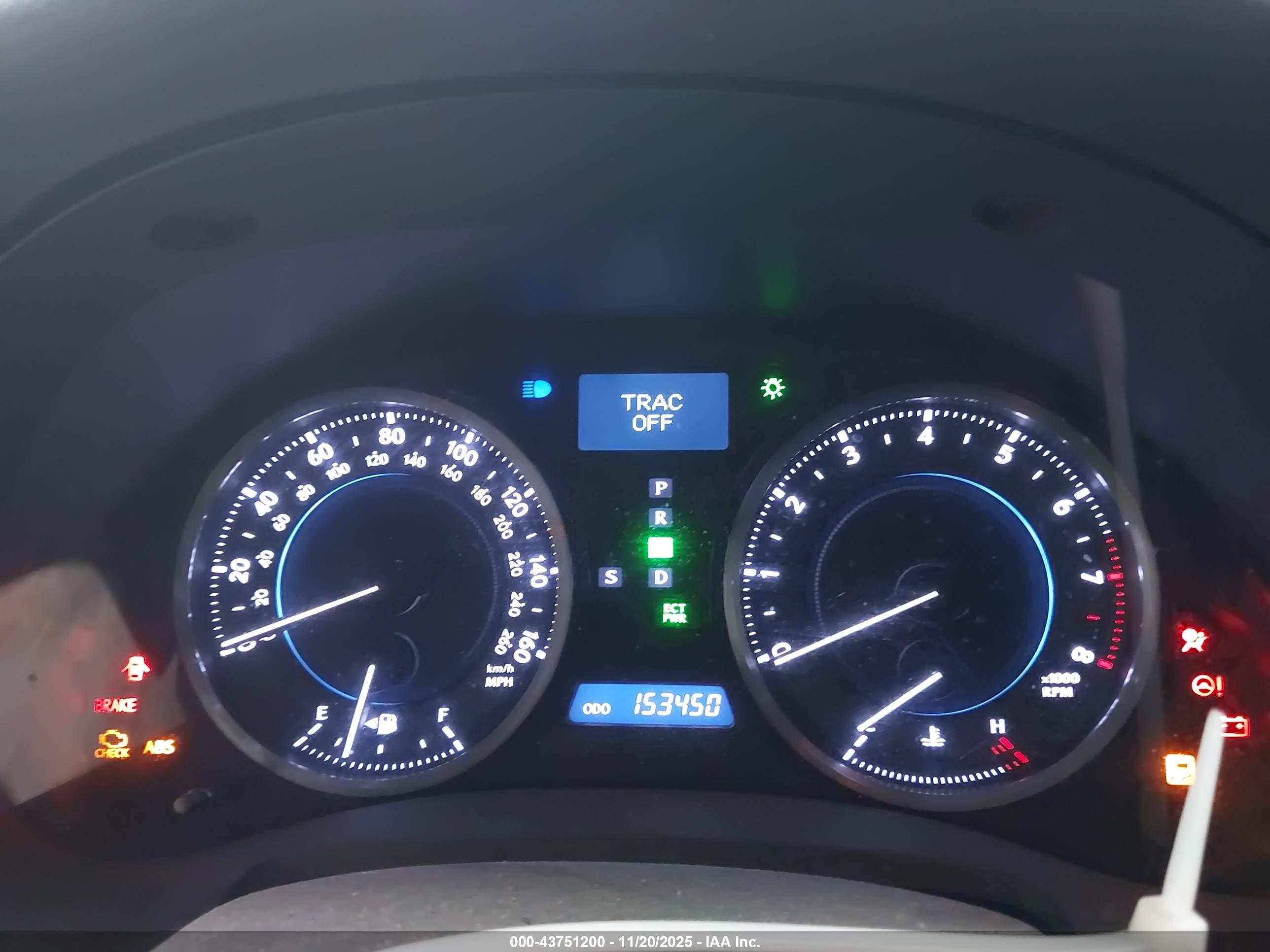 LEXUS IS image 7