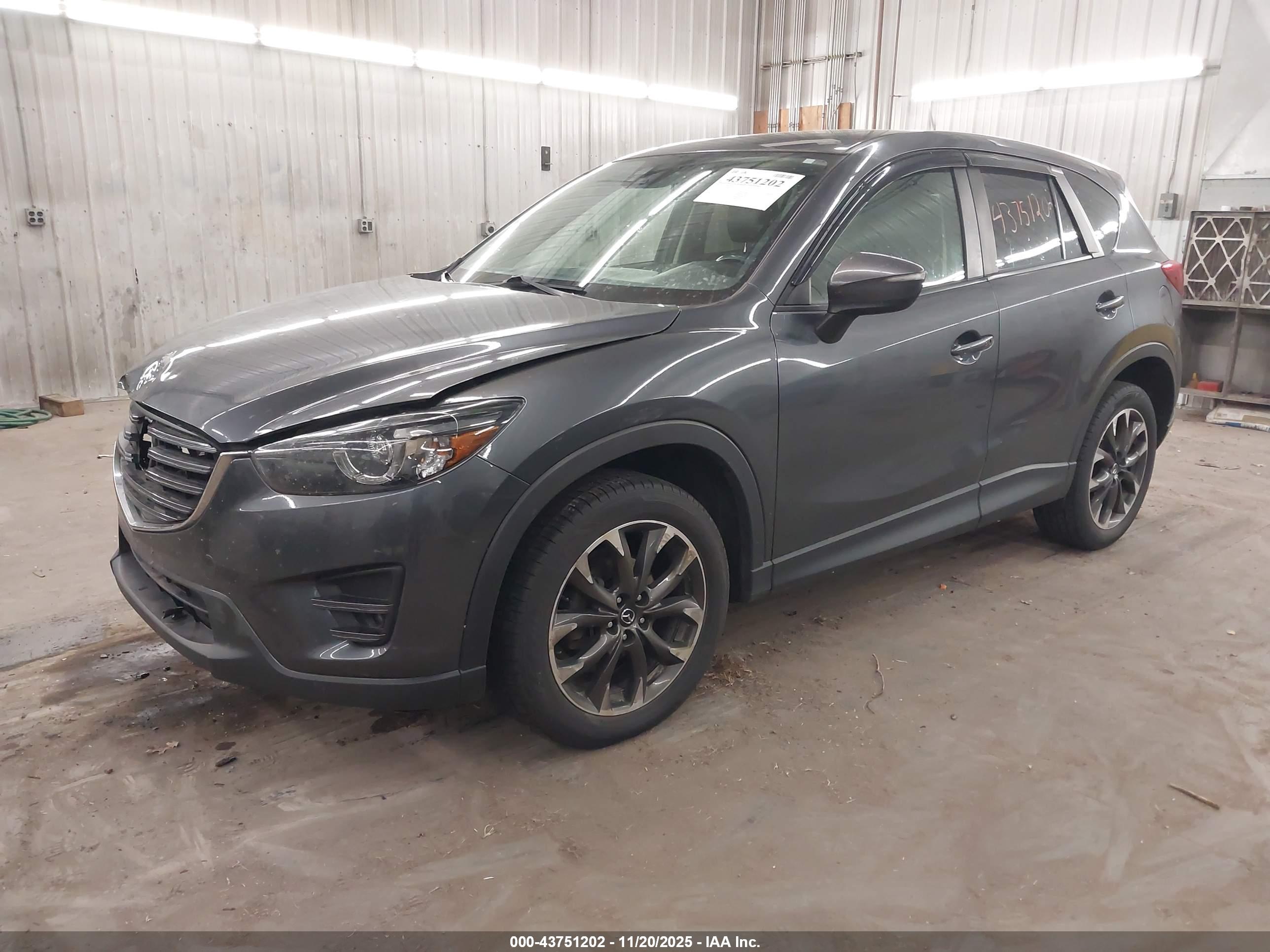 MAZDA CX-5 image 2