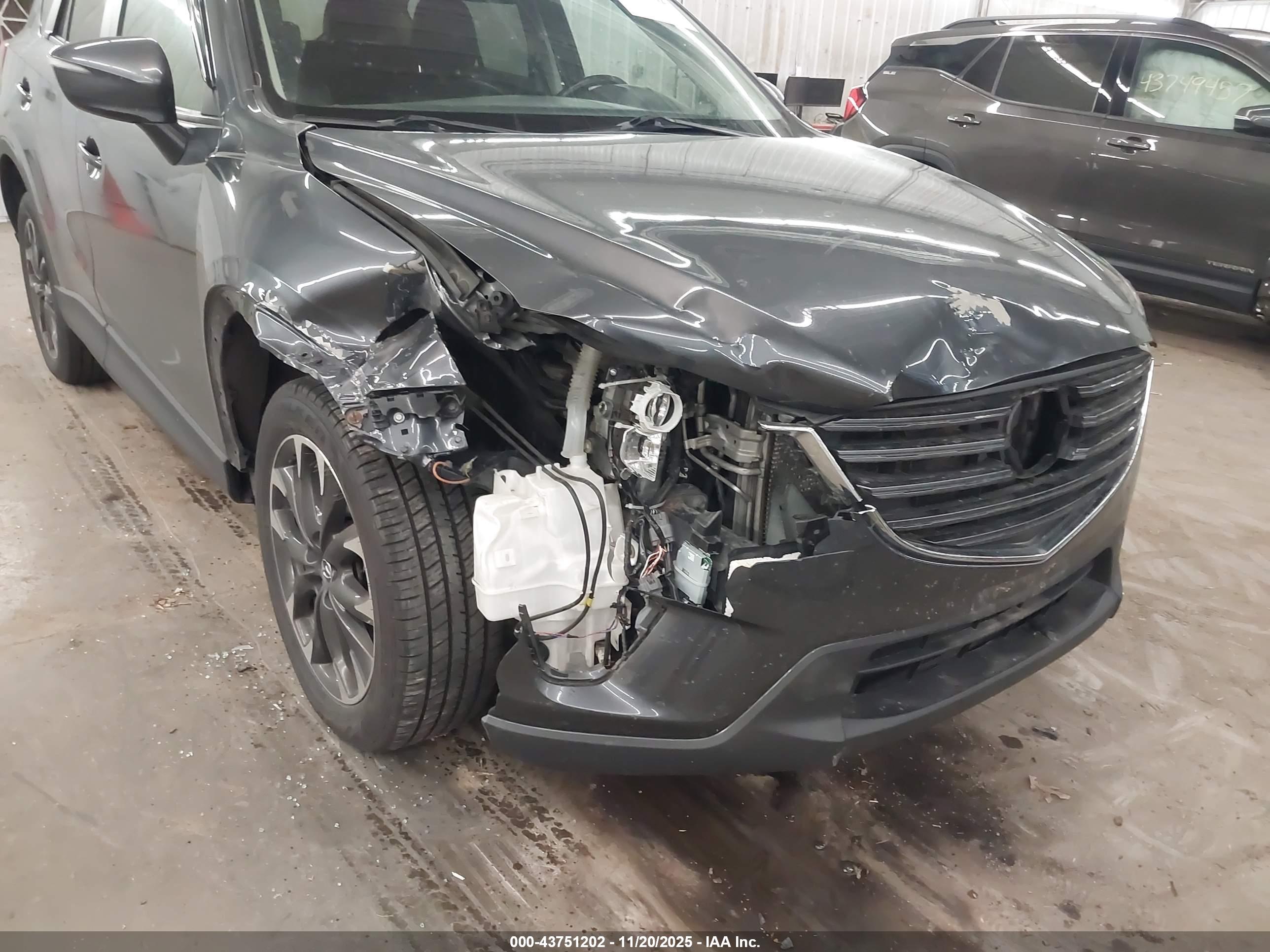 MAZDA CX-5 image 6