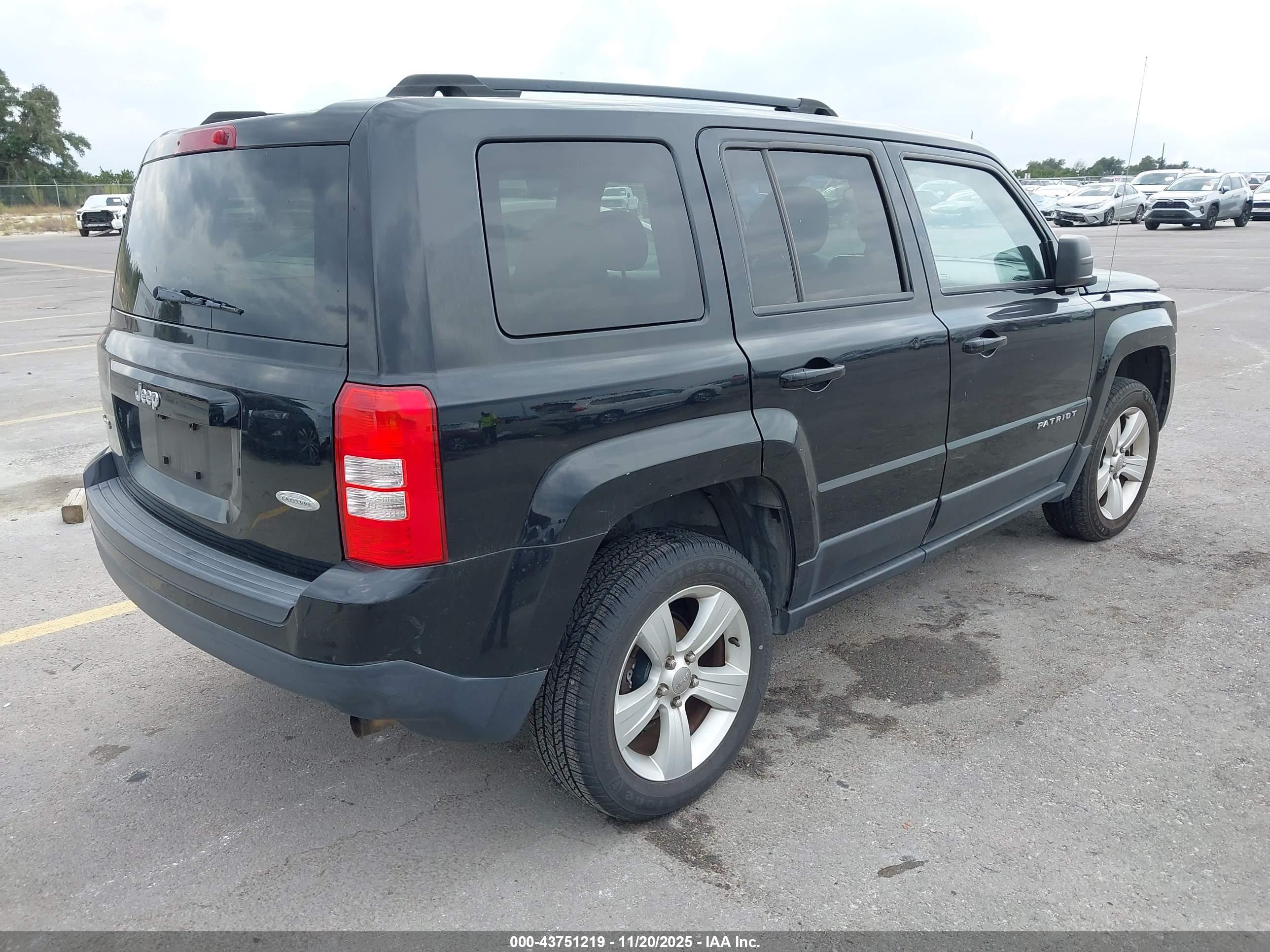 JEEP PATRIOT image 4