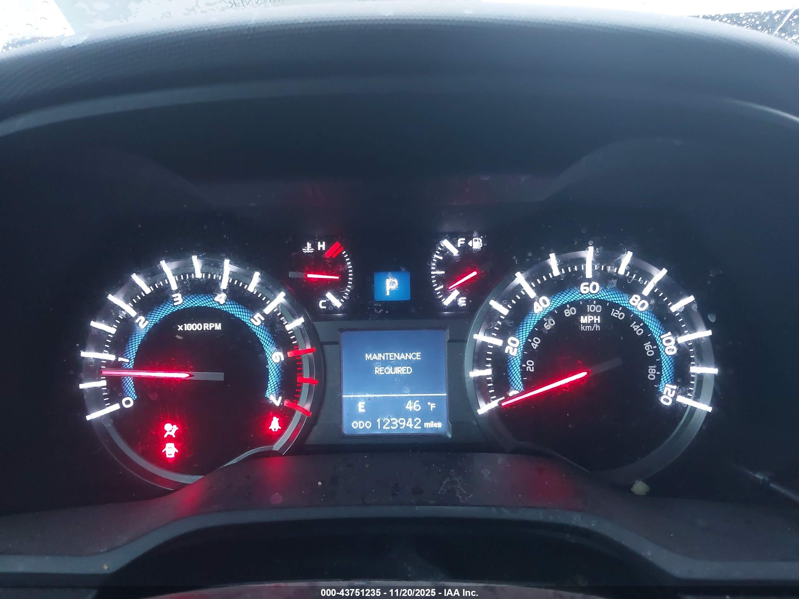 TOYOTA 4RUNNER image 7