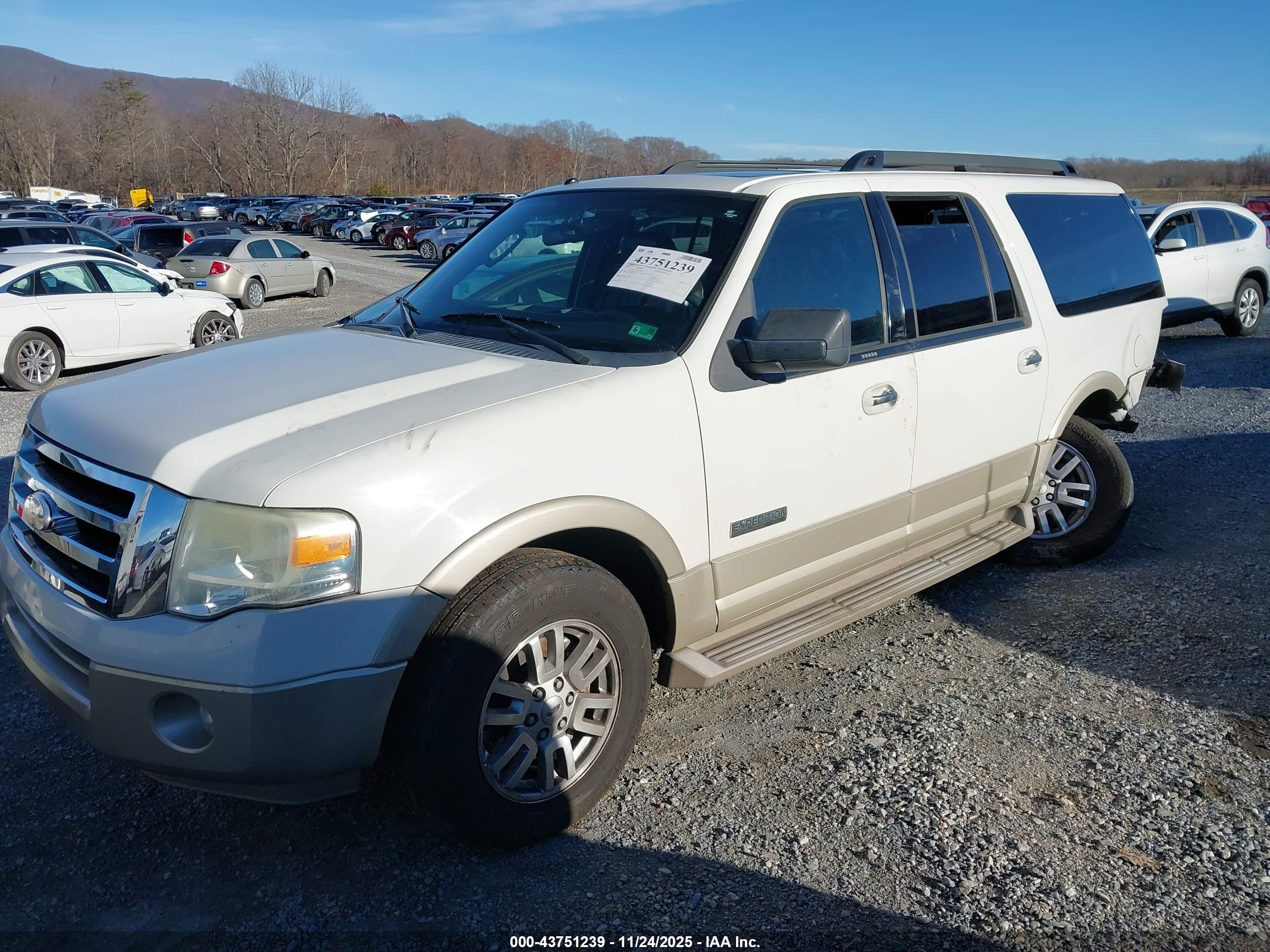 FORD EXPEDITION image 2