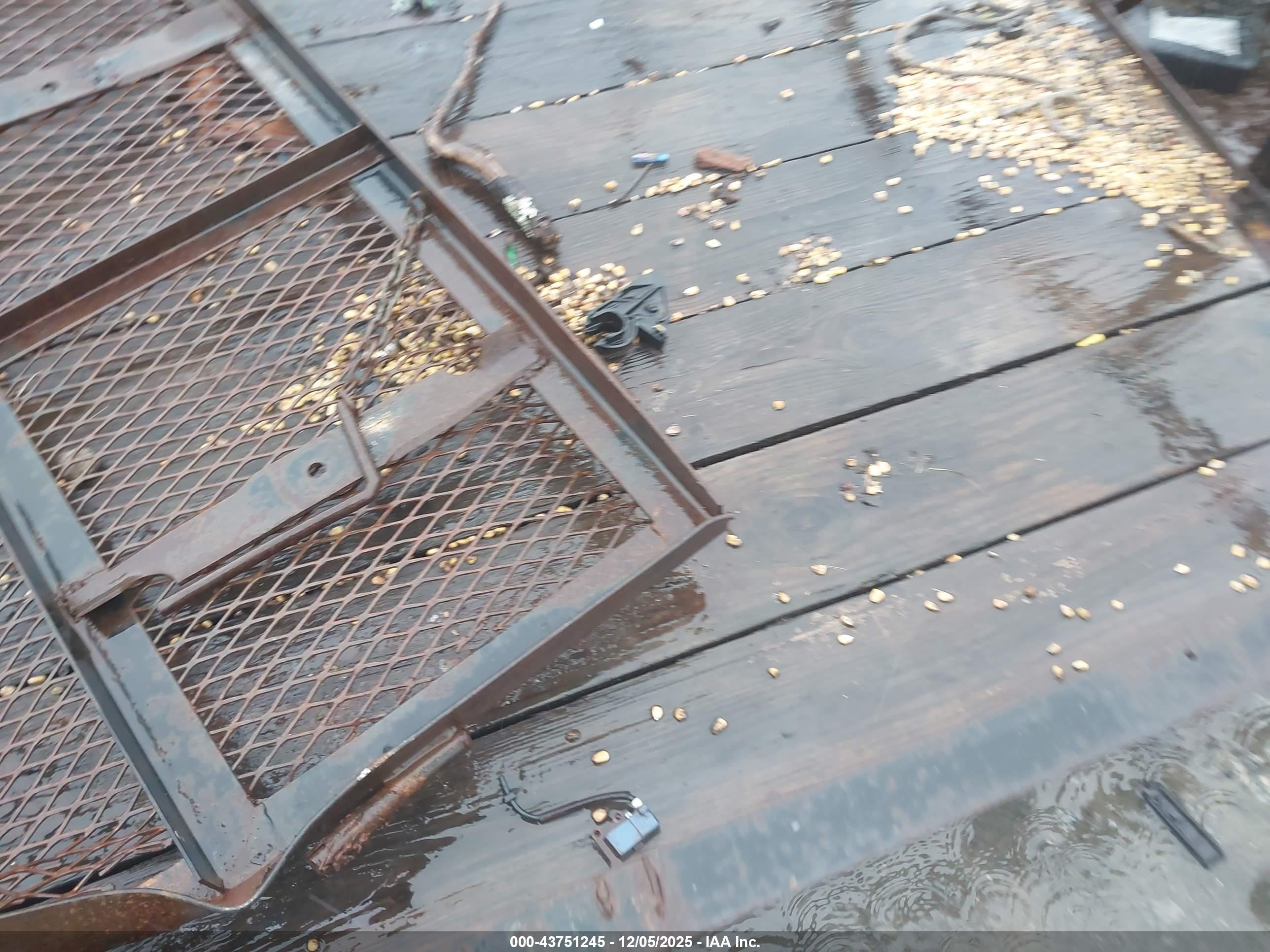 OTHER OTHER image 5