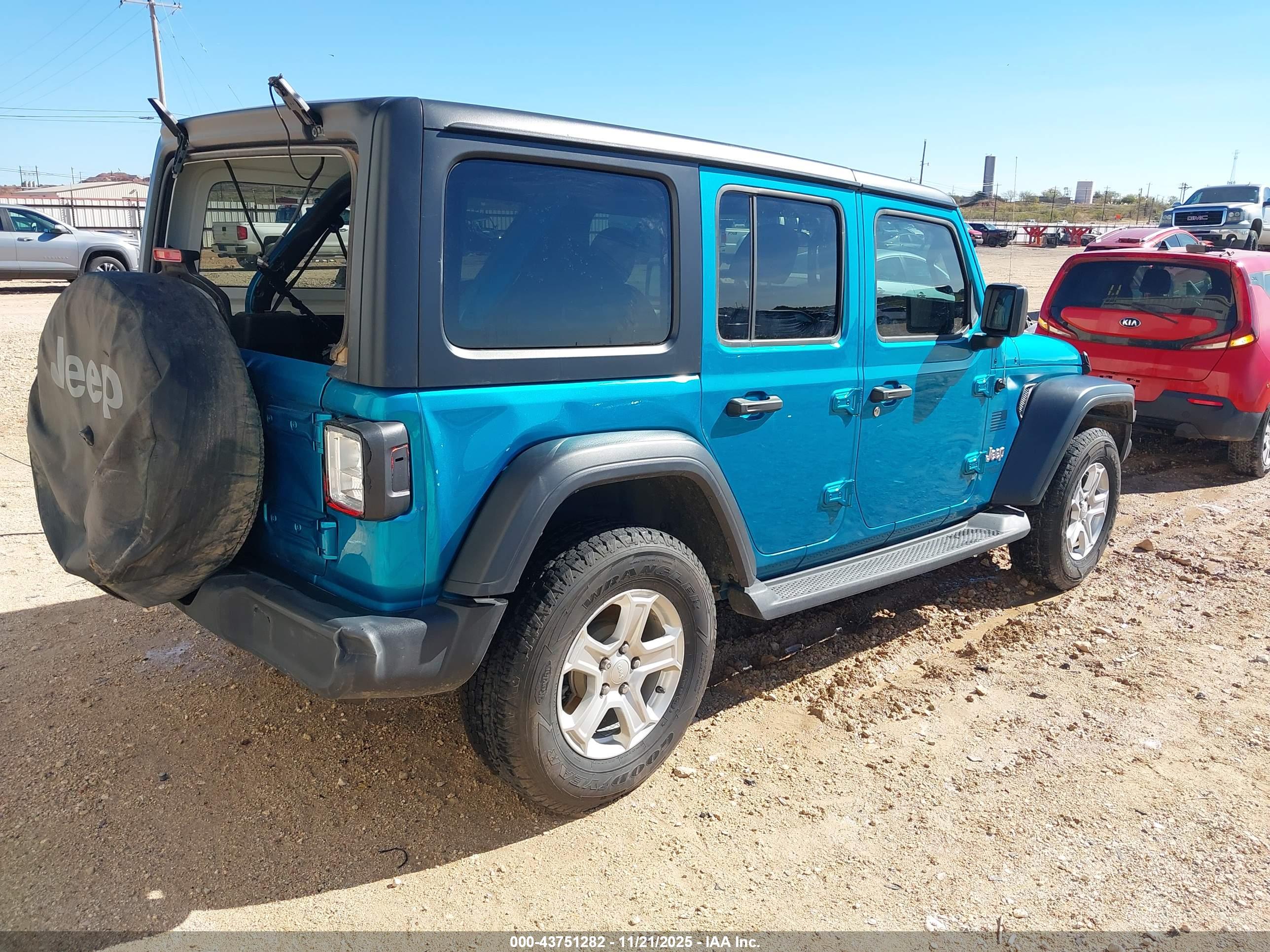 JEEP WRANGLER image 4