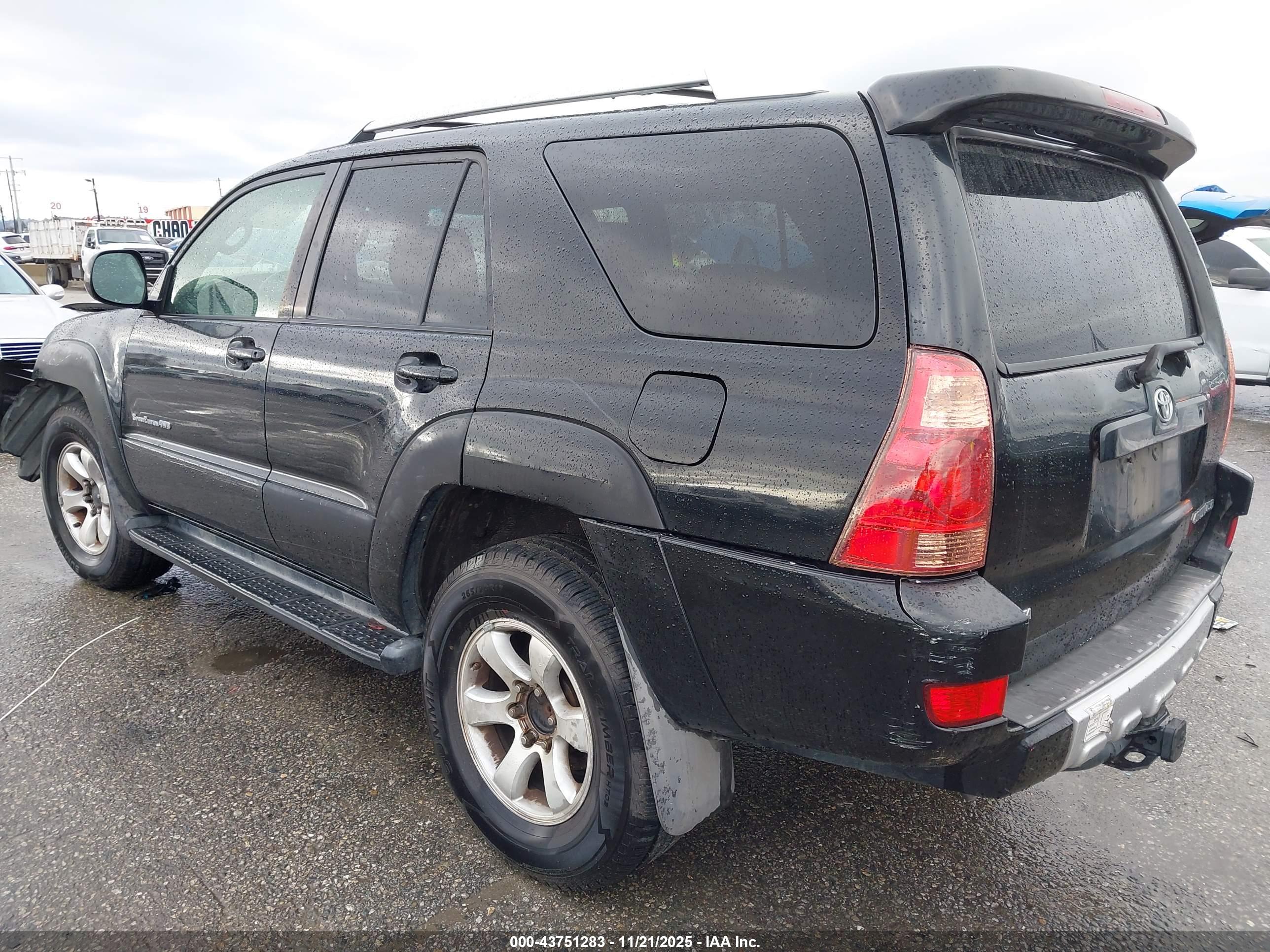 TOYOTA 4RUNNER image 3
