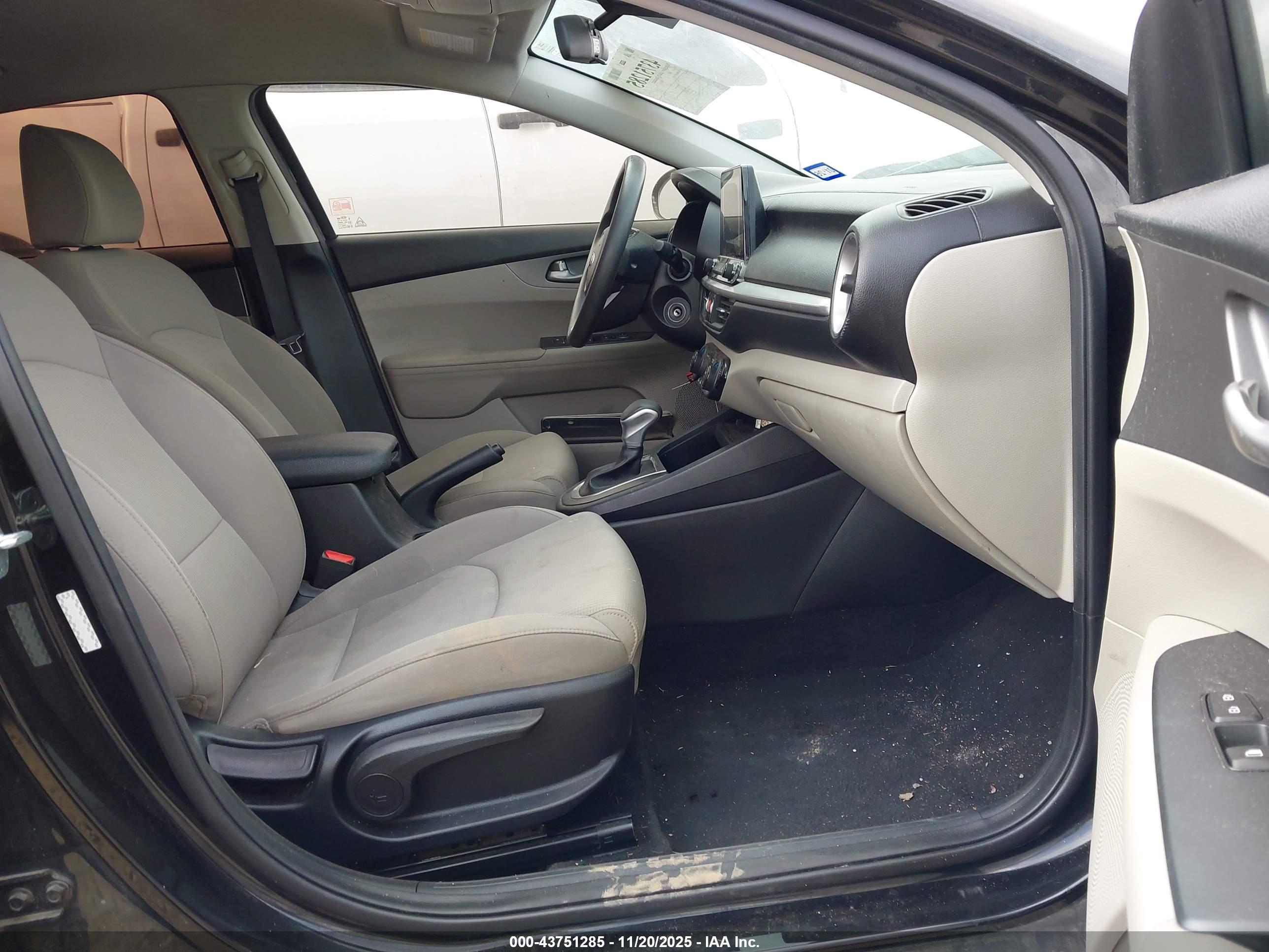 KIA FORTE image 5