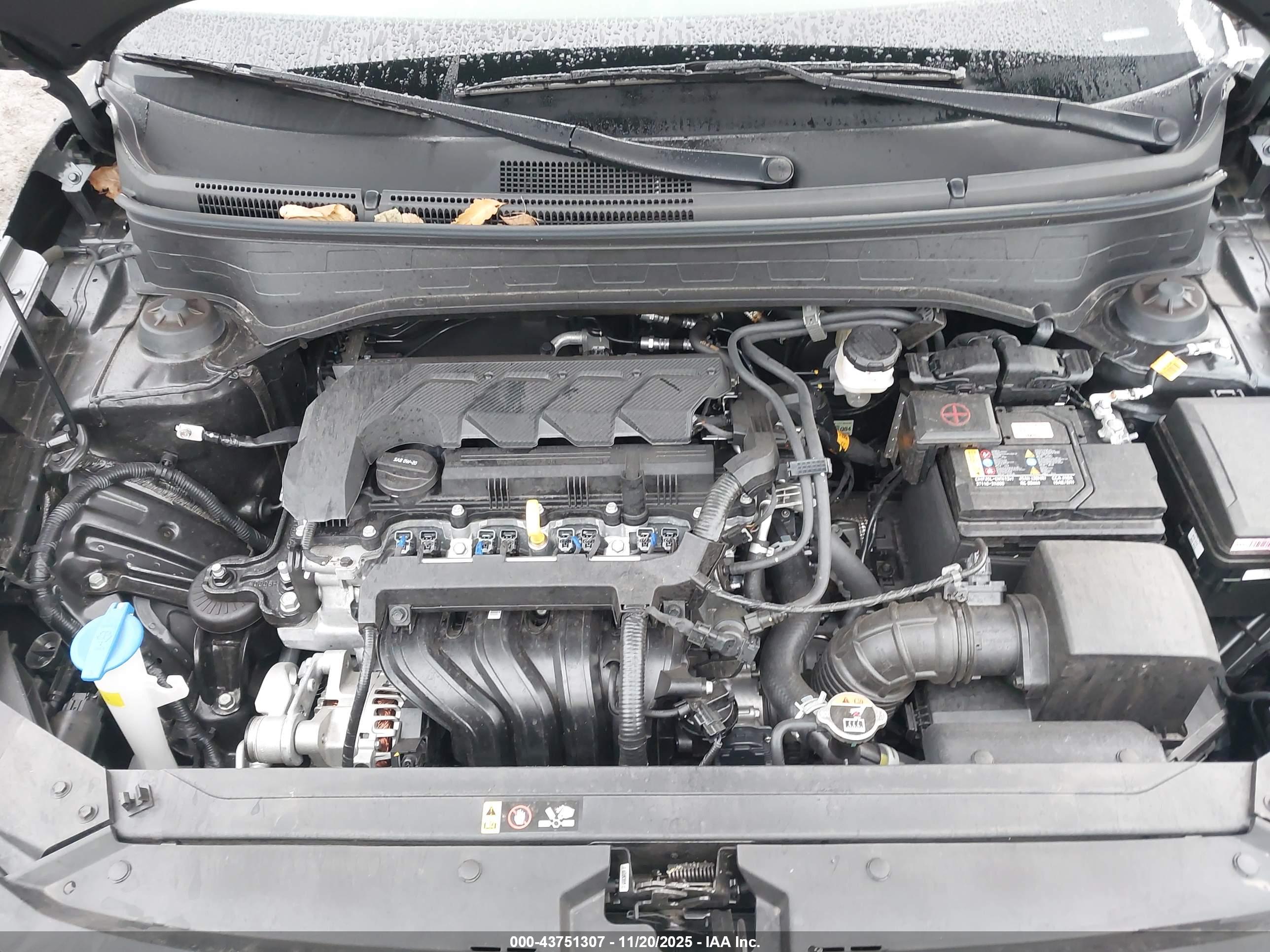 HYUNDAI VENUE image 10
