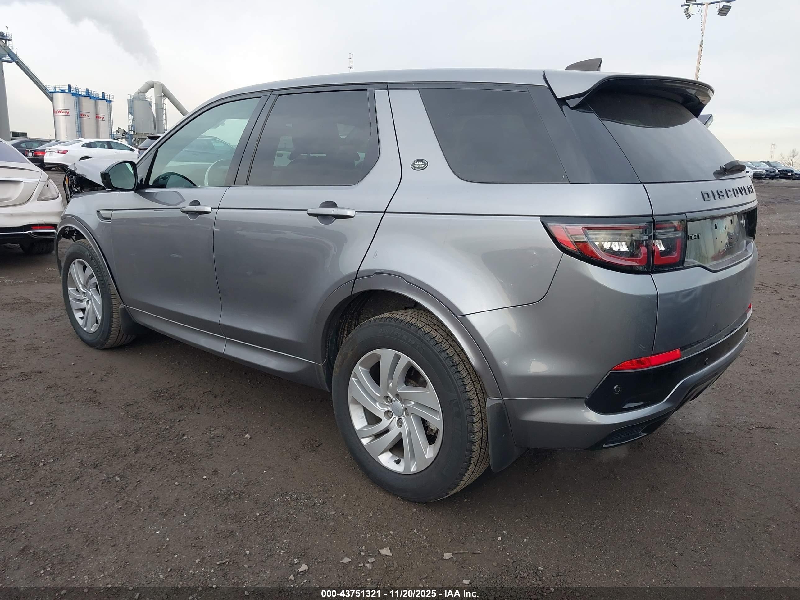 LAND ROVER image 3