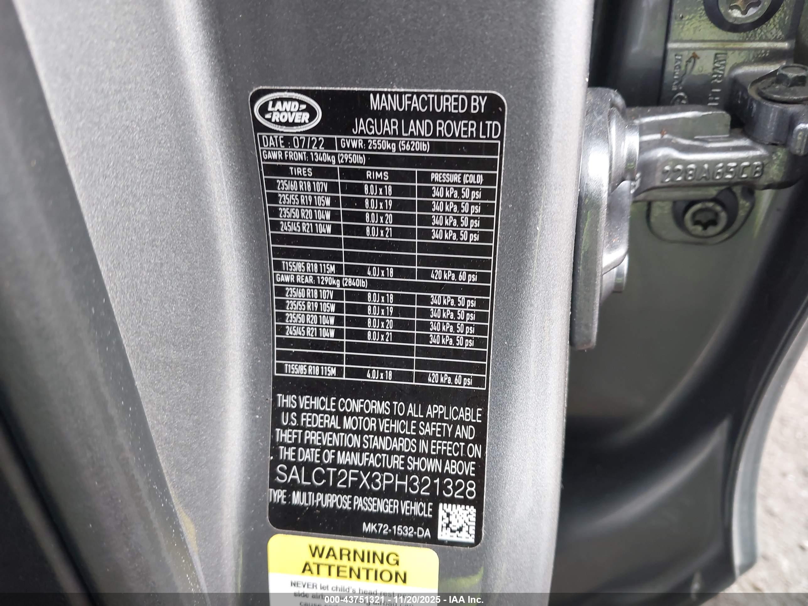 LAND ROVER image 9