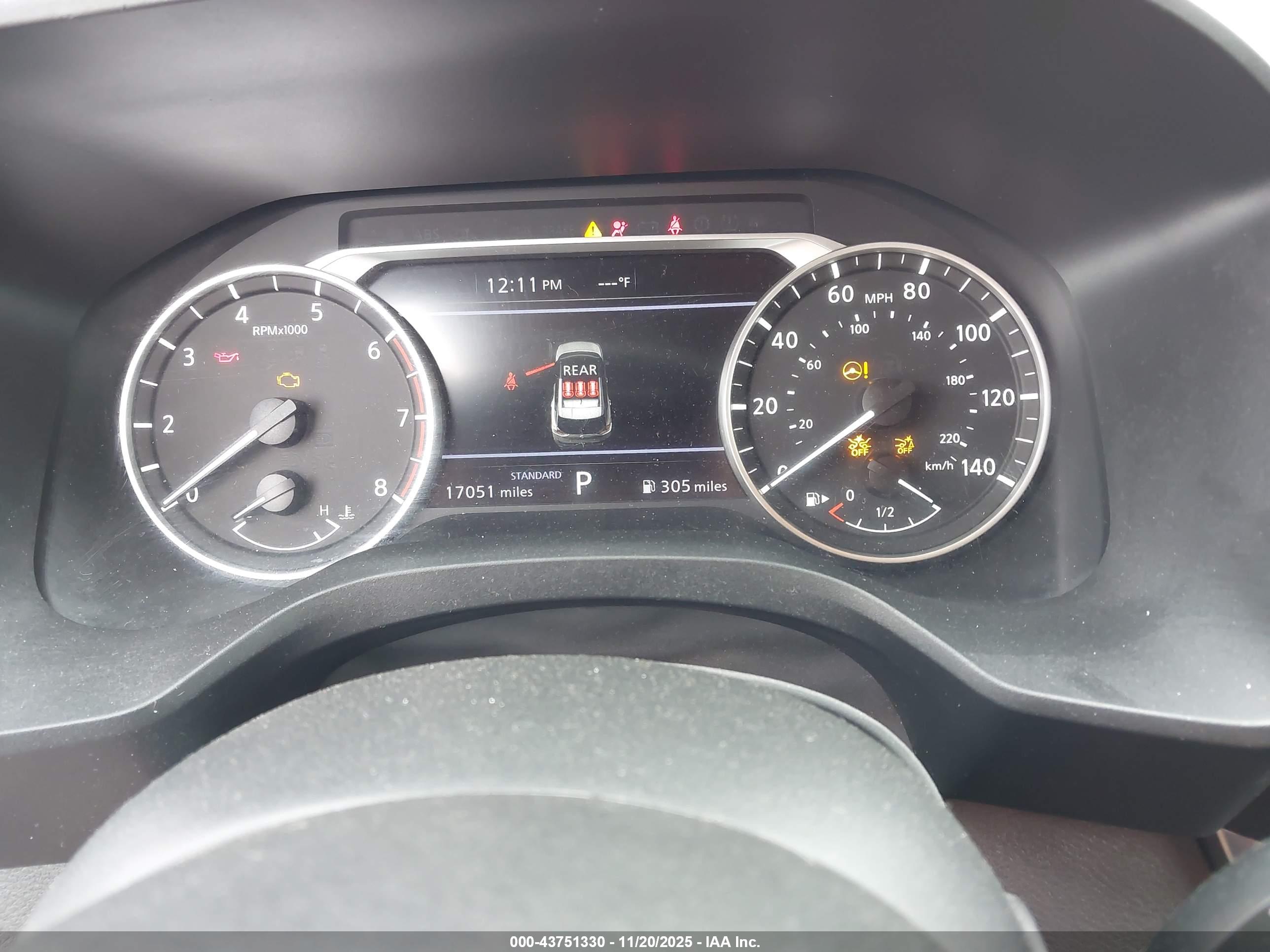NISSAN ROGUE image 7