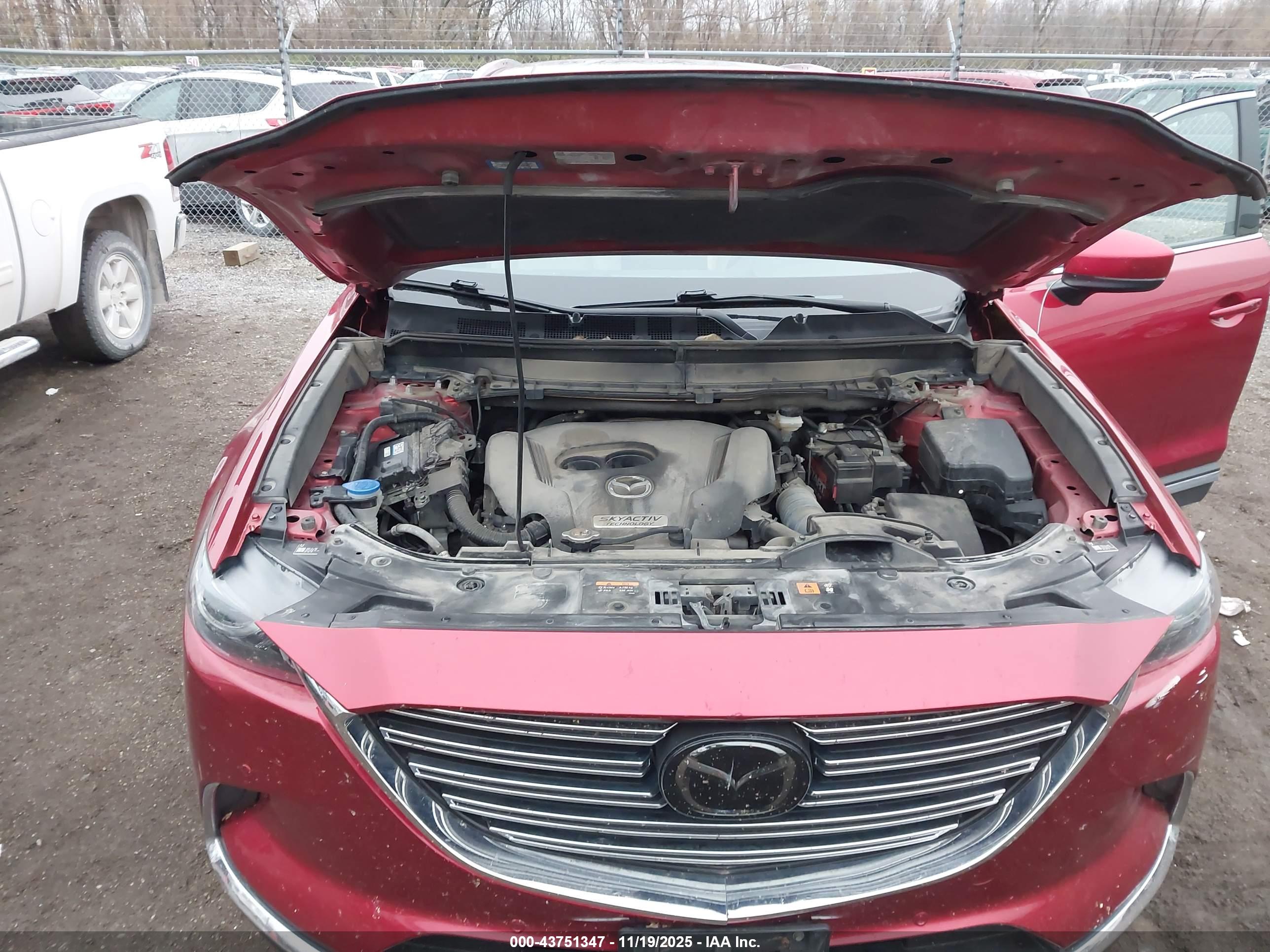 MAZDA CX-9 image 10